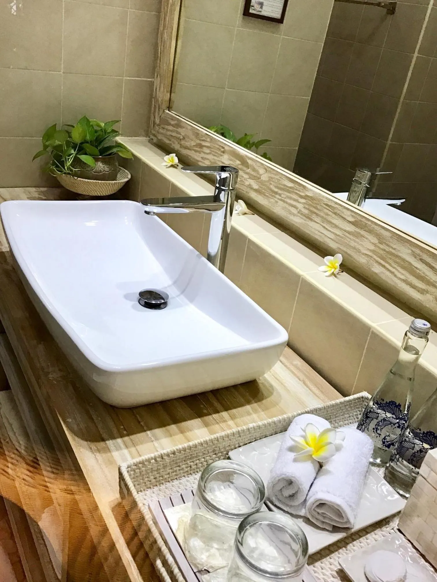 Bathroom in Tauch Terminal Resort Tulamben & Spa