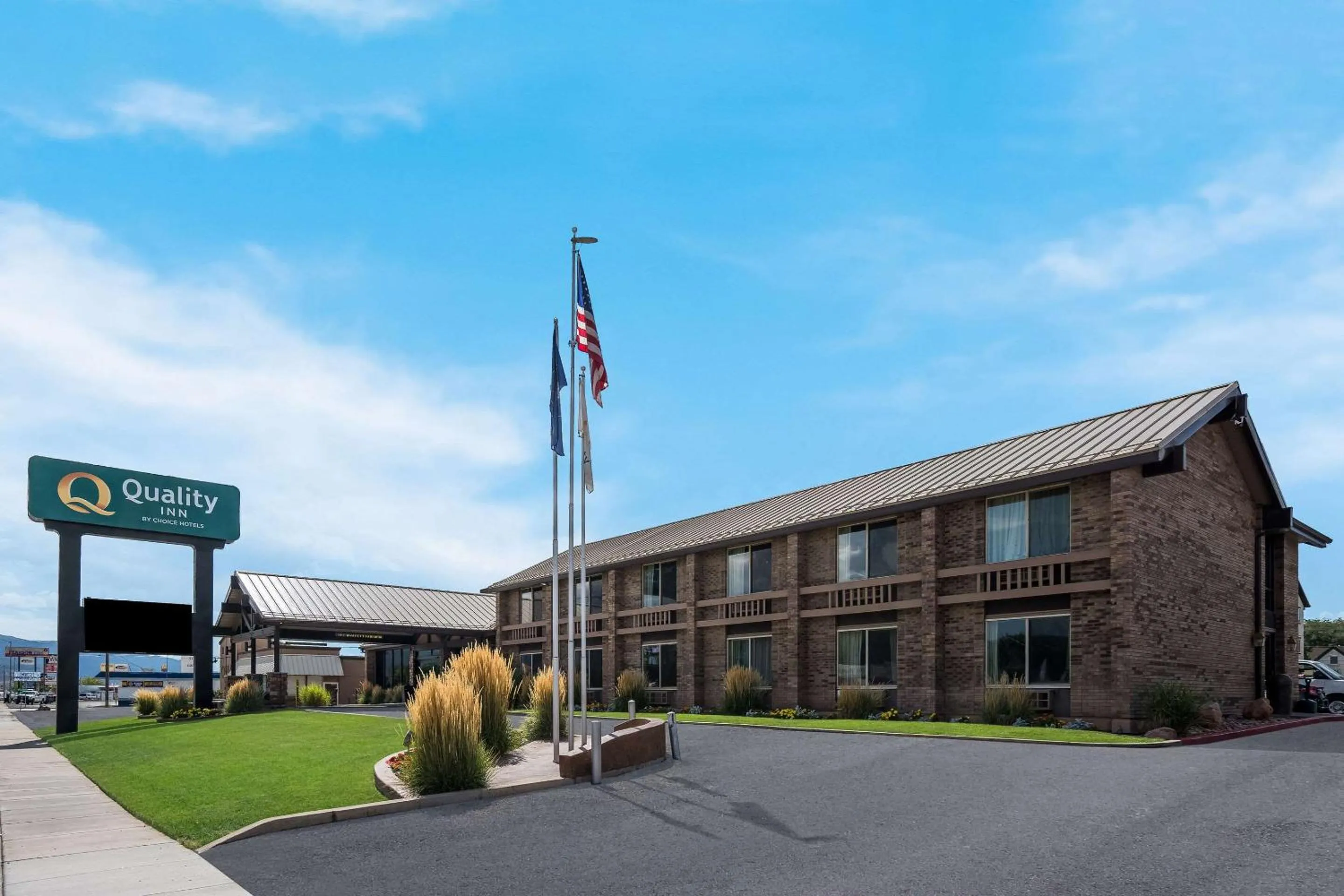 Property building in Quality Inn Richfield I-70