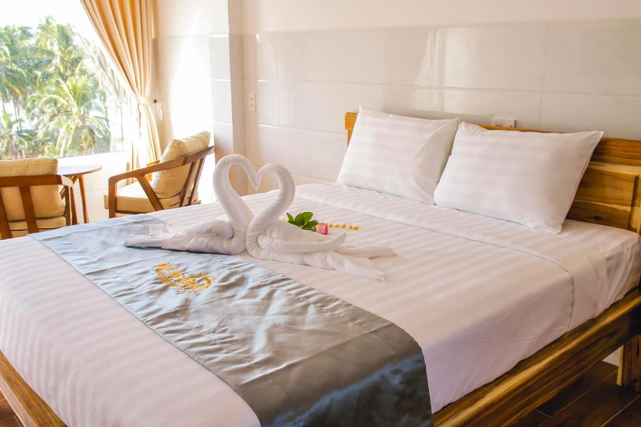 Bed in Mui Ne Beach Hotel