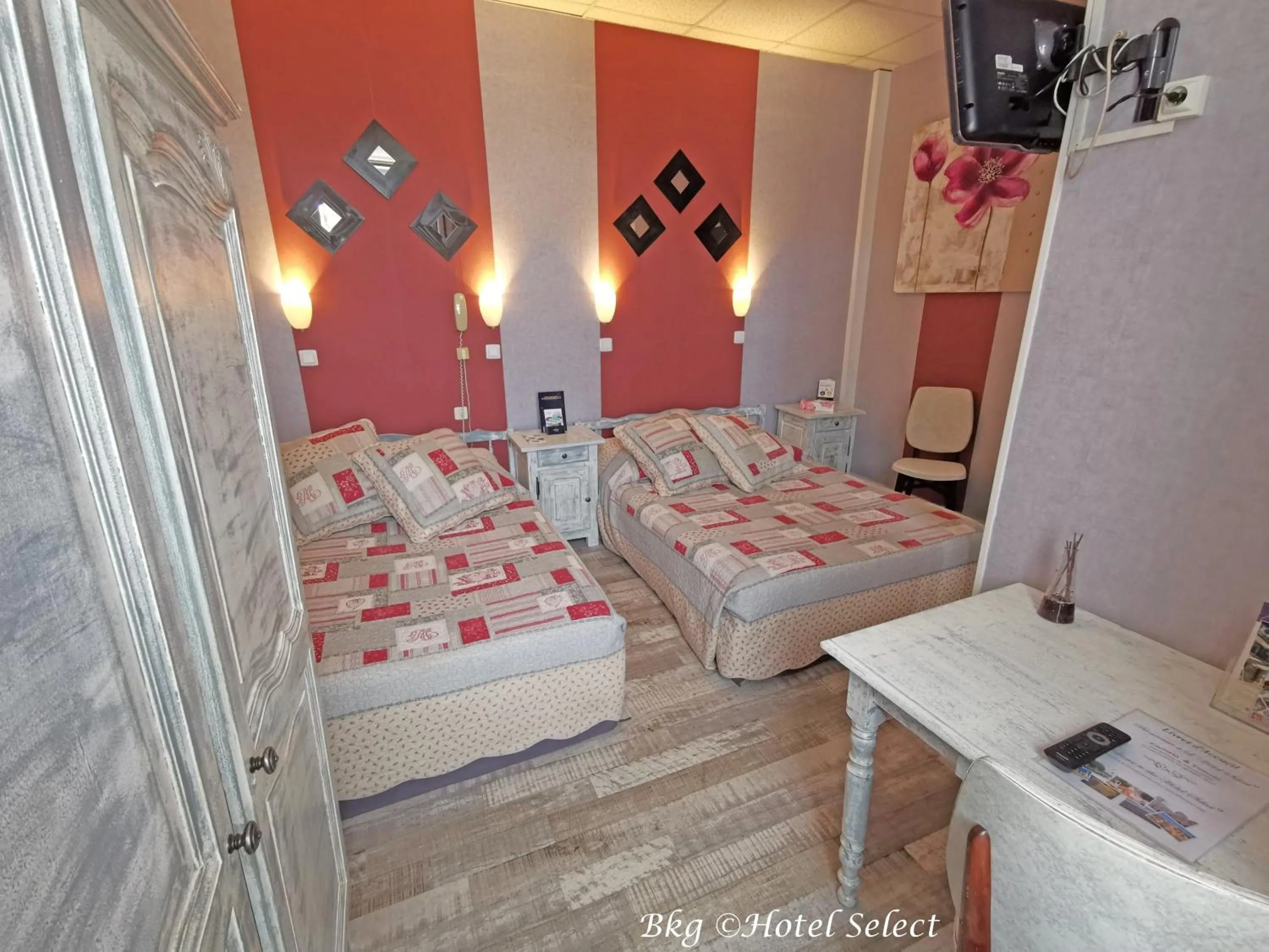 Bed in Hôtel Select