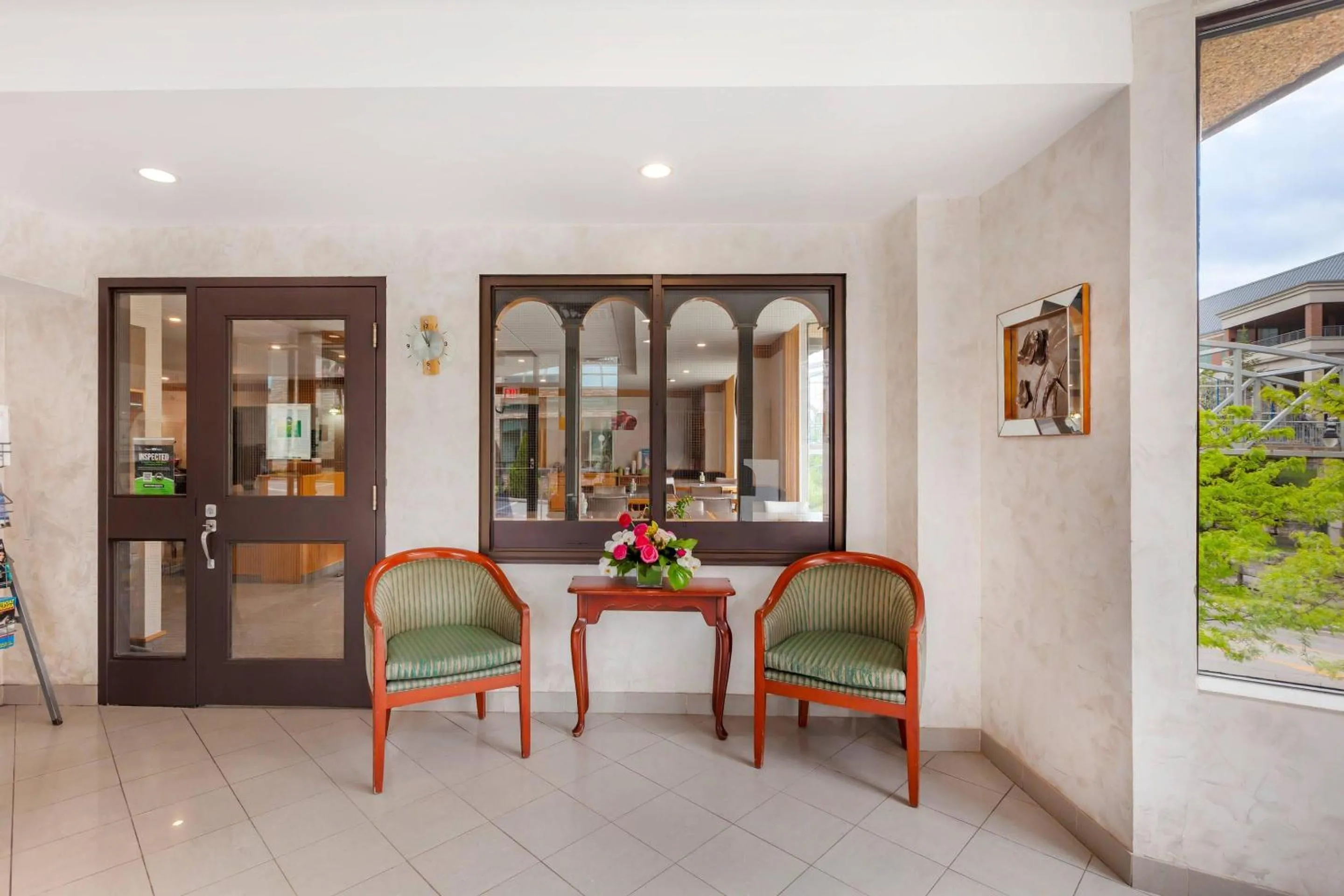 Lobby or reception in Quality Hotel Fallsview Cascade