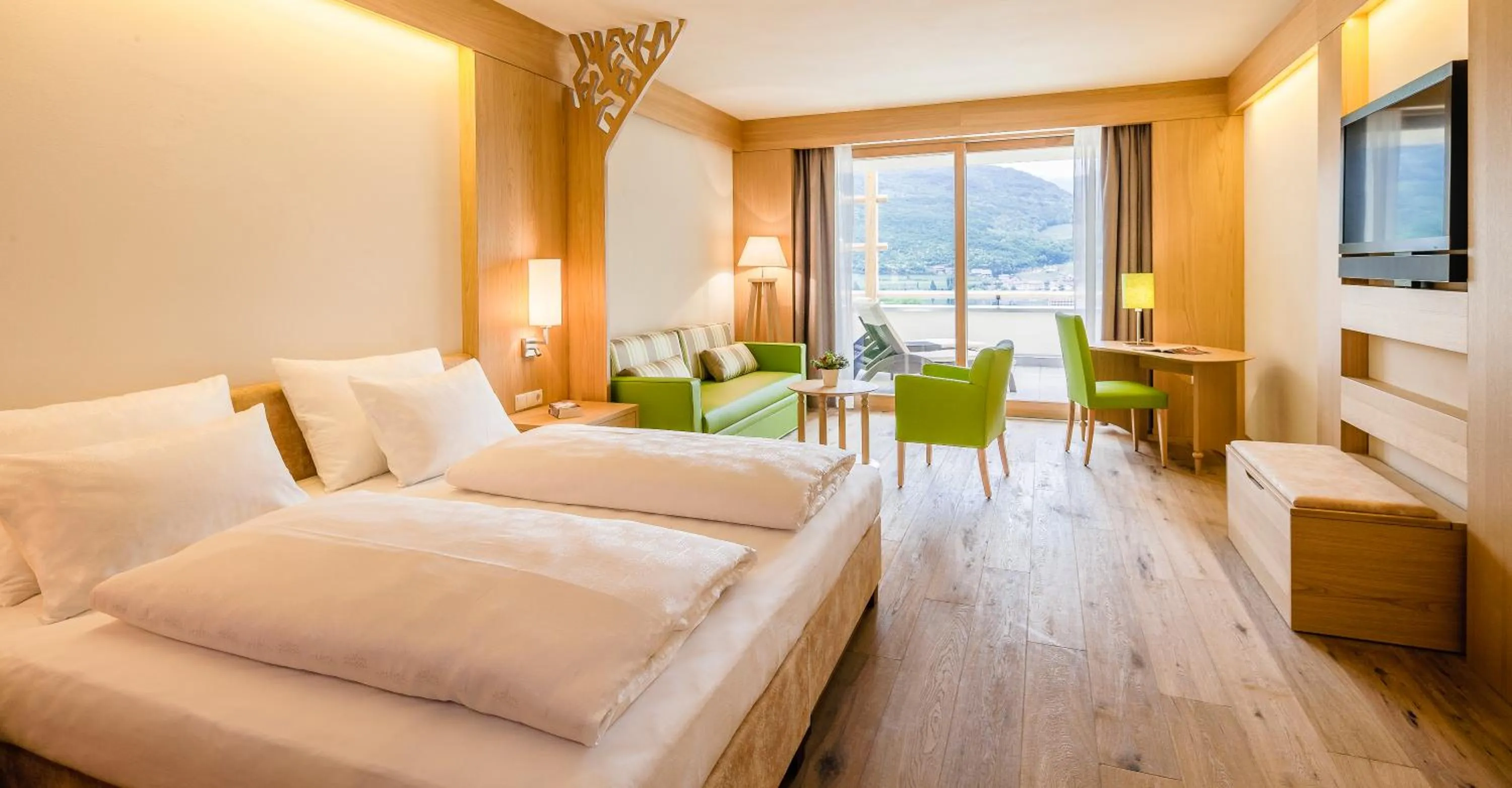 Photo of the whole room, Bed in Hotel Hasslhof