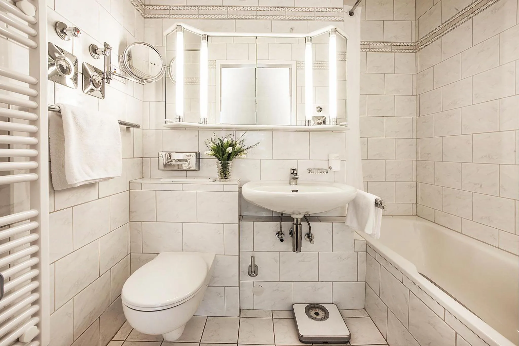 Bathroom in Strandhotel Monbijou GmbH garni