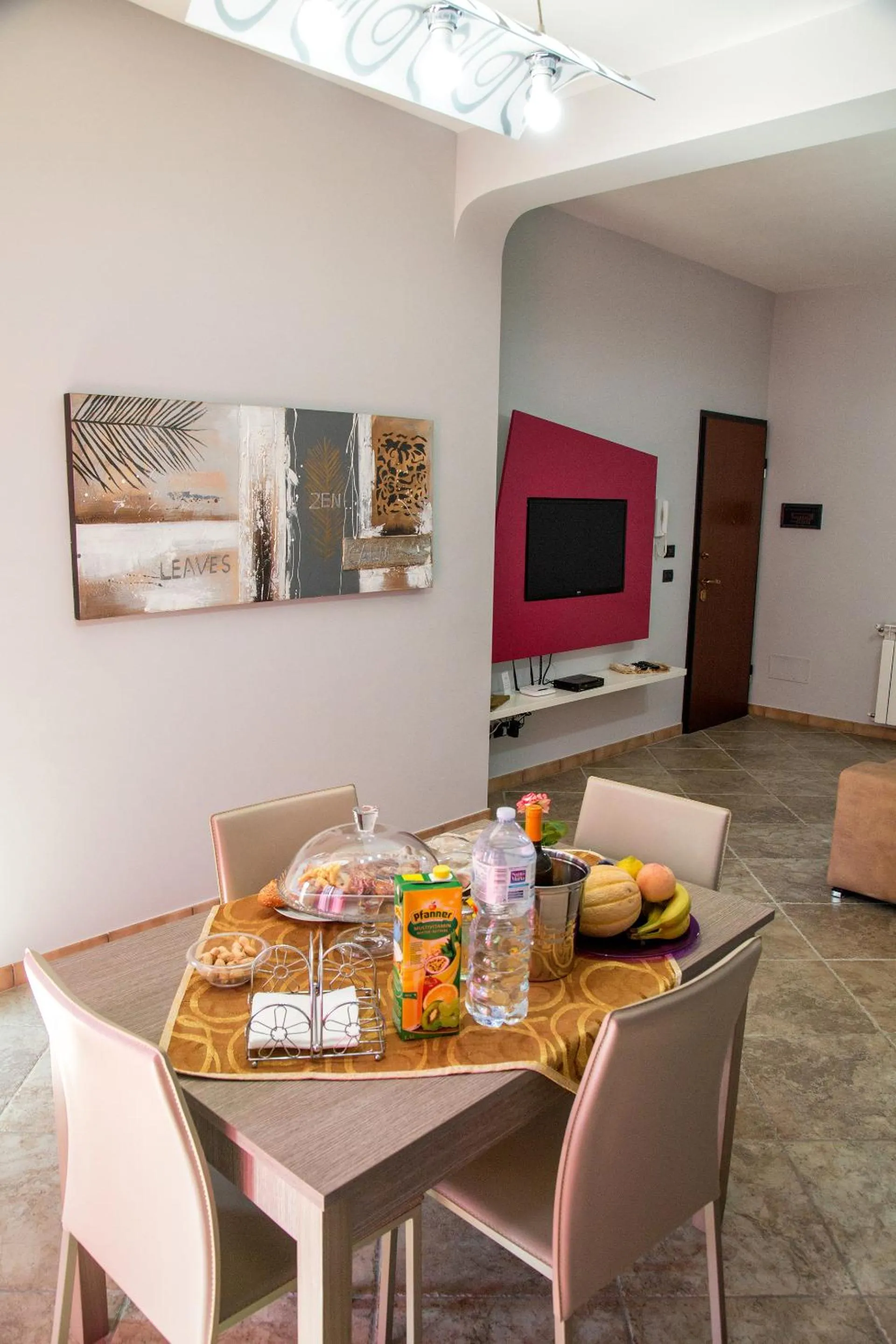 Dining area in Sicilia Case Vacanze