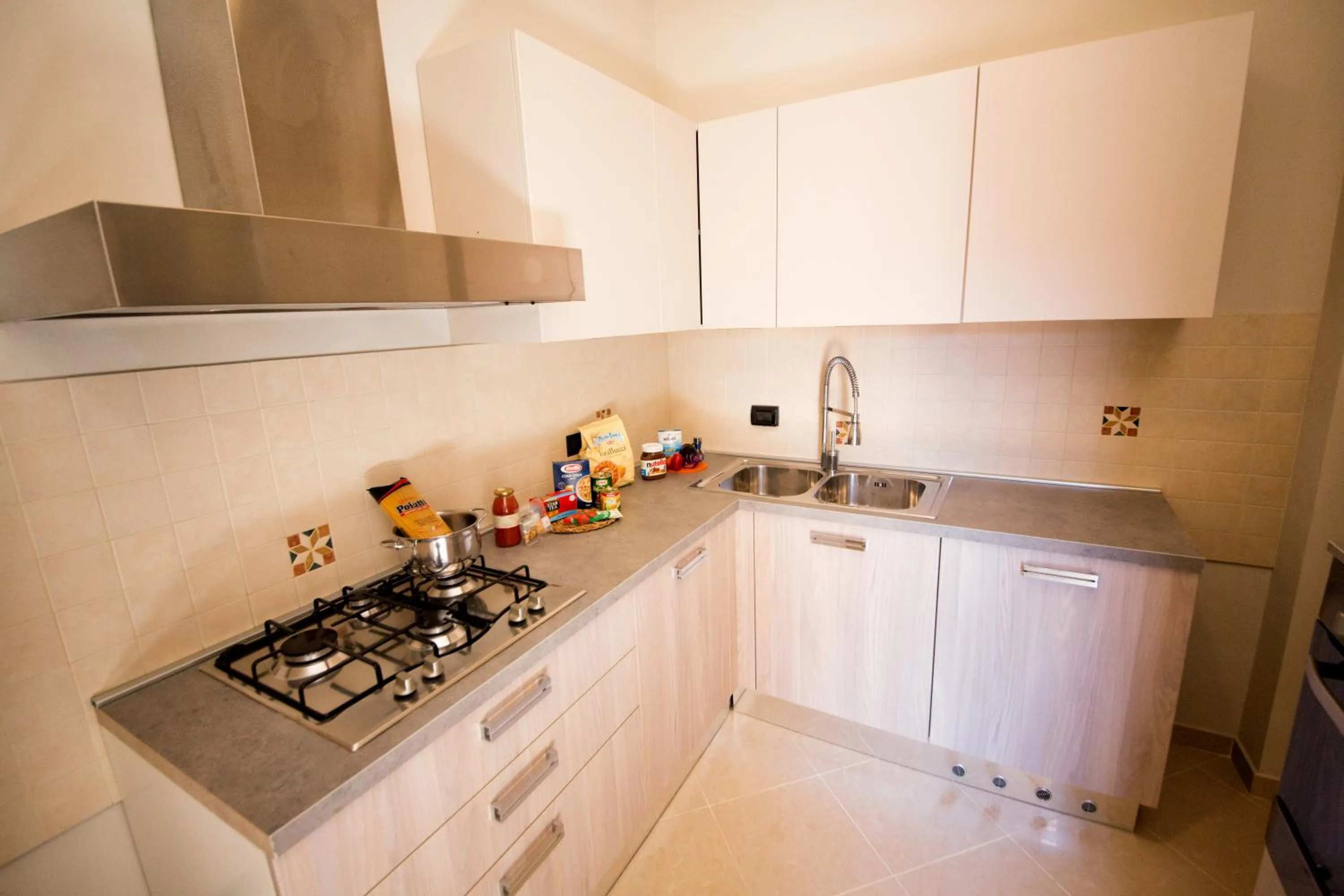 Kitchen or kitchenette in Sicilia Case Vacanze
