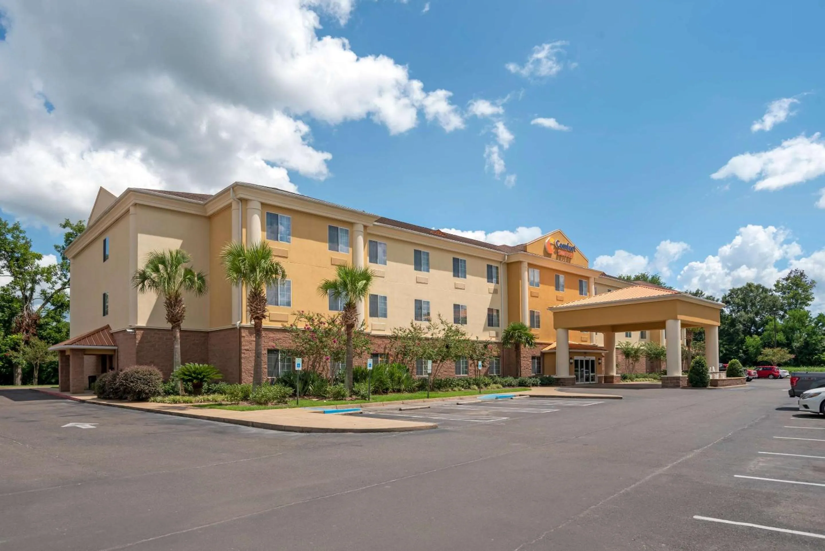 Comfort Suites Alexandria North