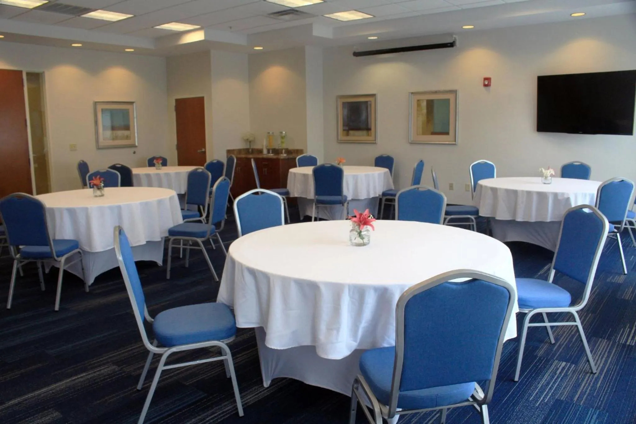 Meeting/conference room in Holiday Inn Express Leland - Wilmington Area by IHG