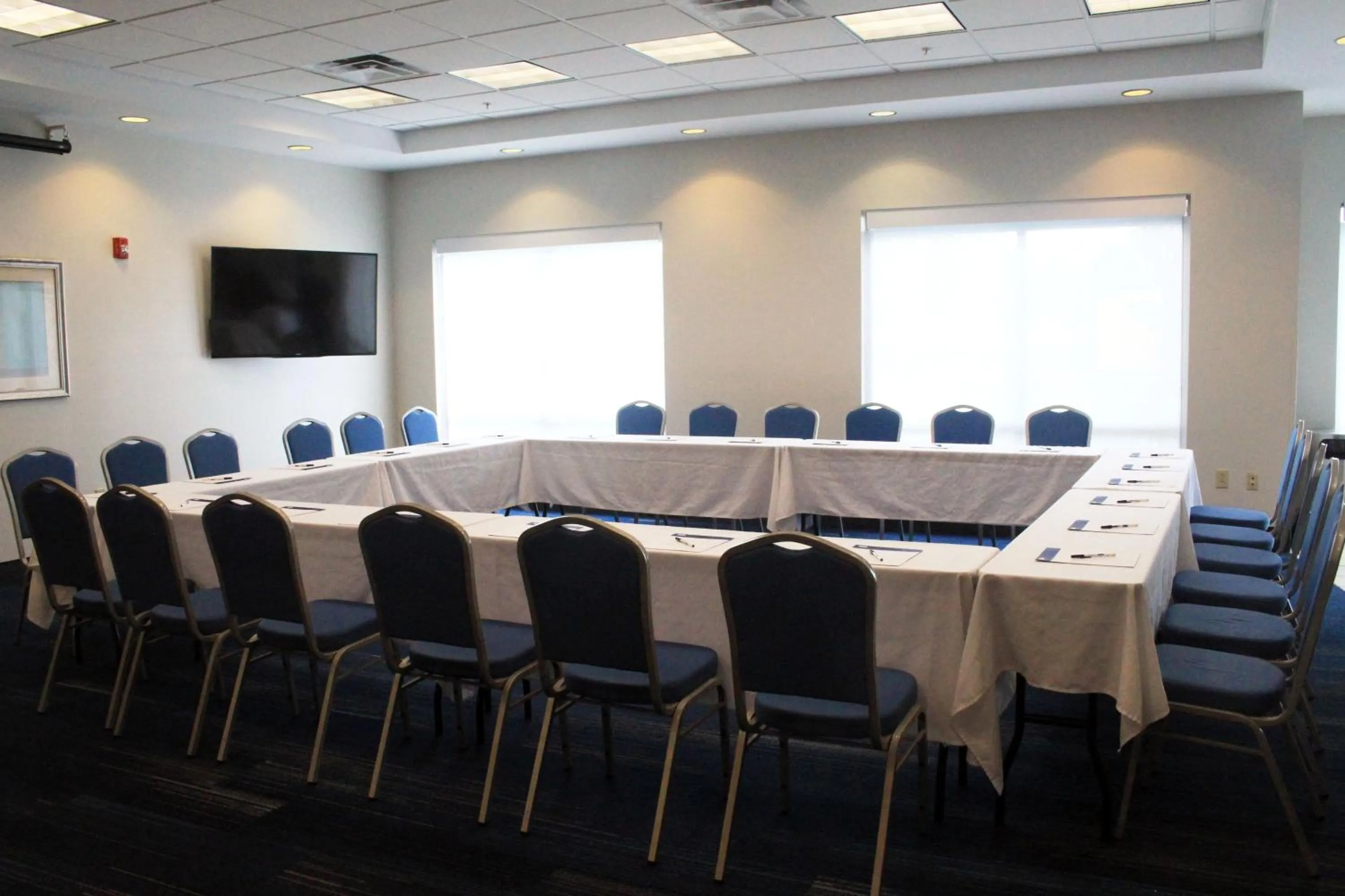 Meeting/conference room in Holiday Inn Express Leland - Wilmington Area by IHG