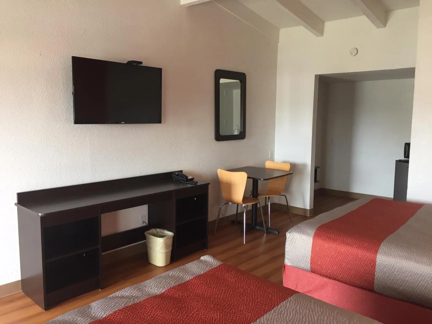 Bedroom, Bed in Motel 6-Waco, TX