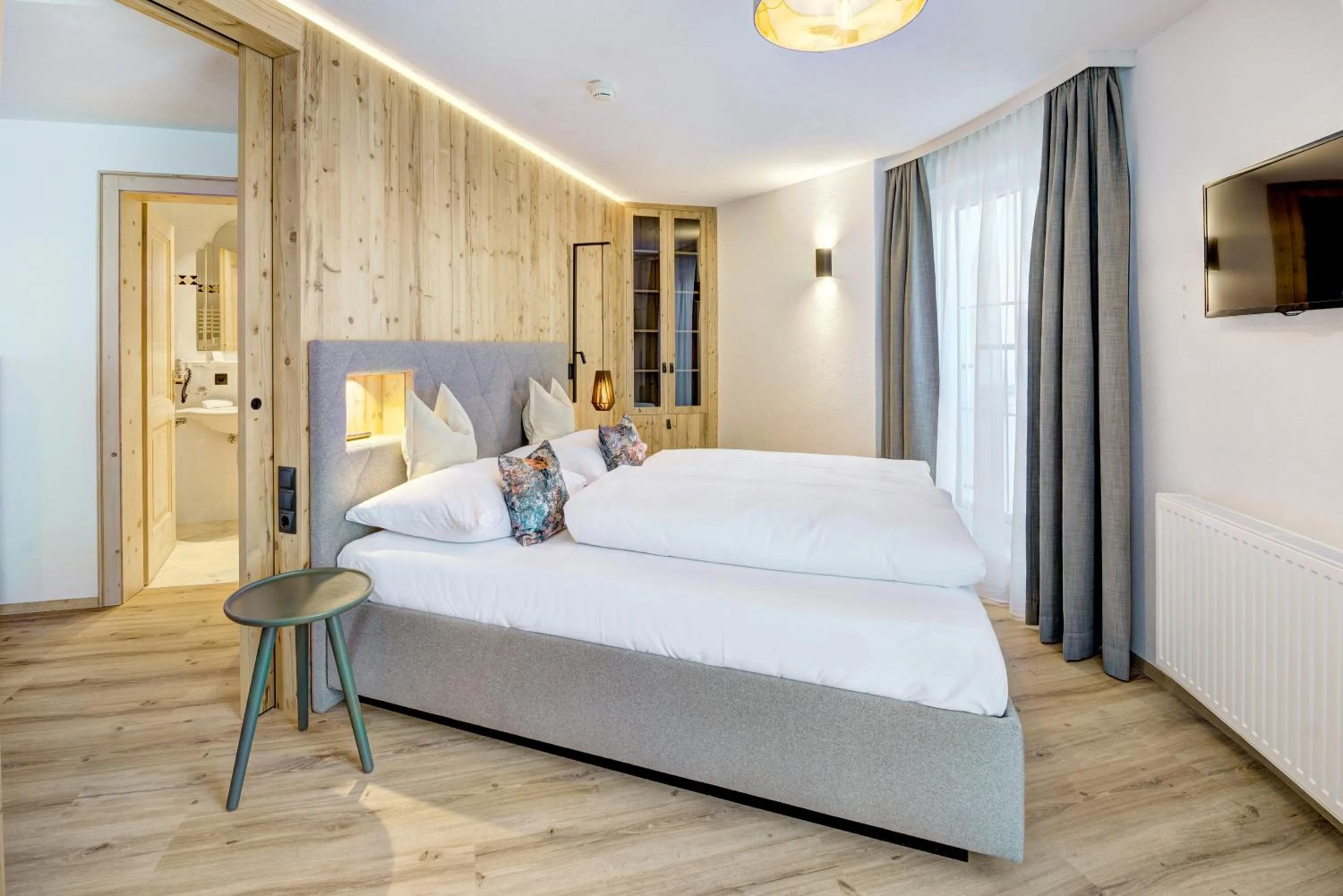 Bed in Hotel Brigitte