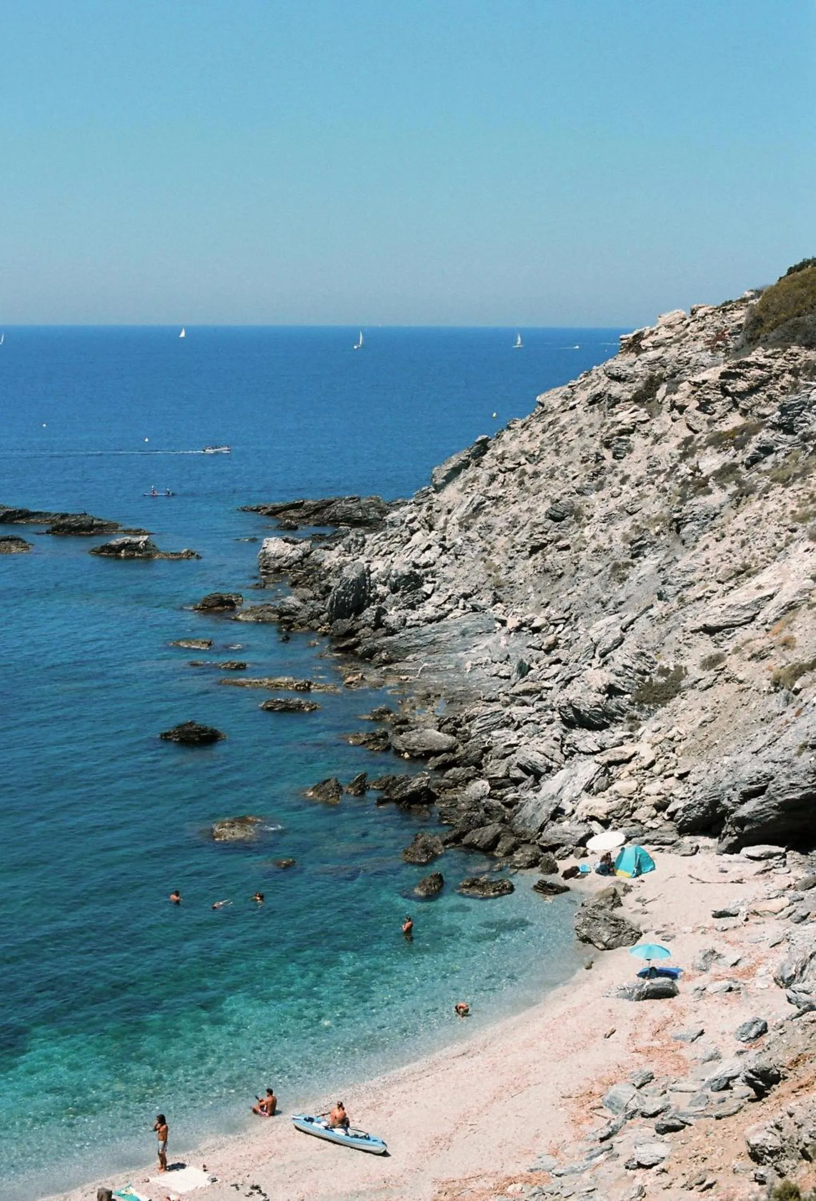 Natural landscape in Hôtel Helios & SPA - Ile des Embiez