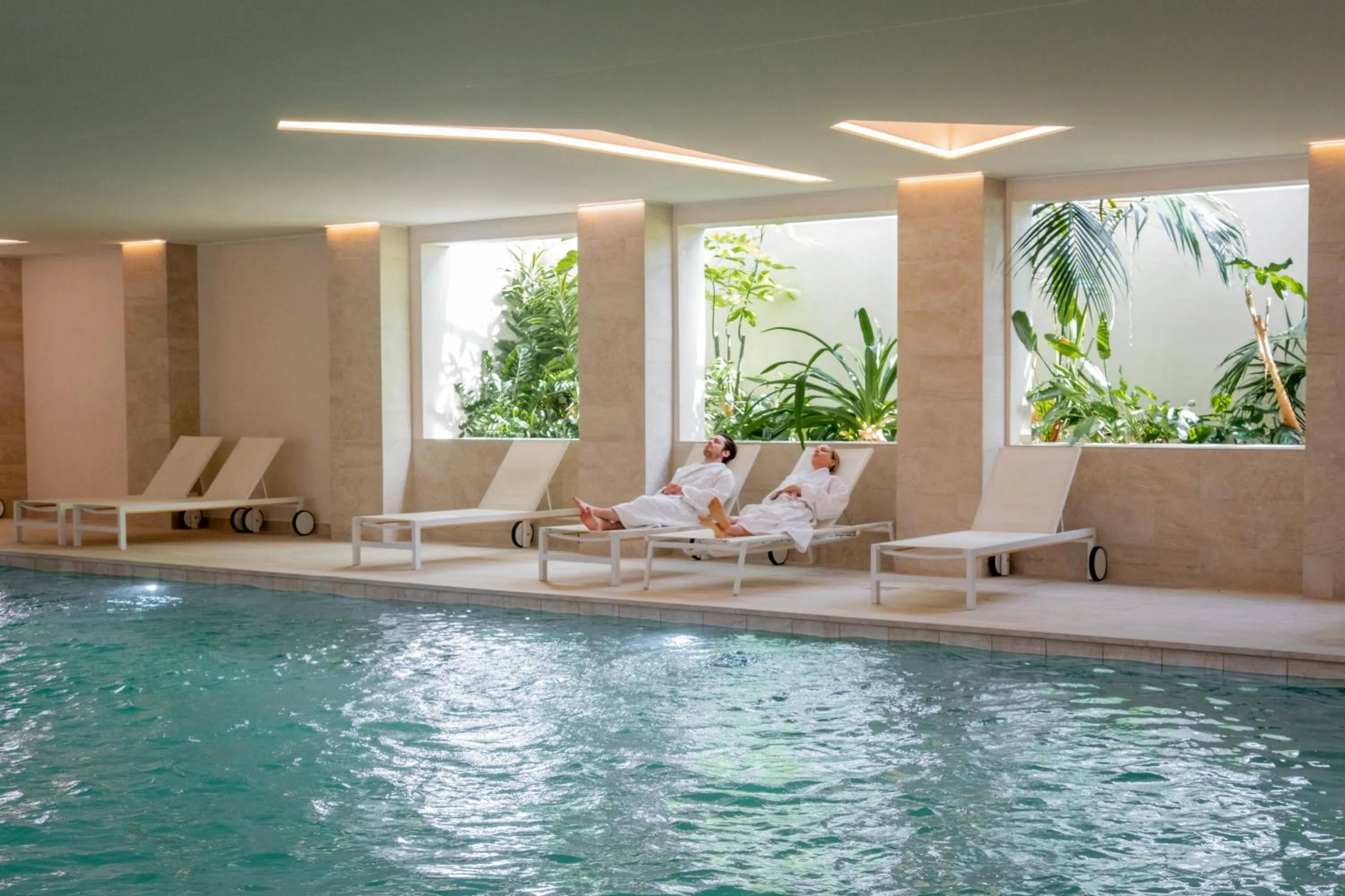 Spa and wellness centre/facilities in Hôtel Helios & SPA - Ile des Embiez