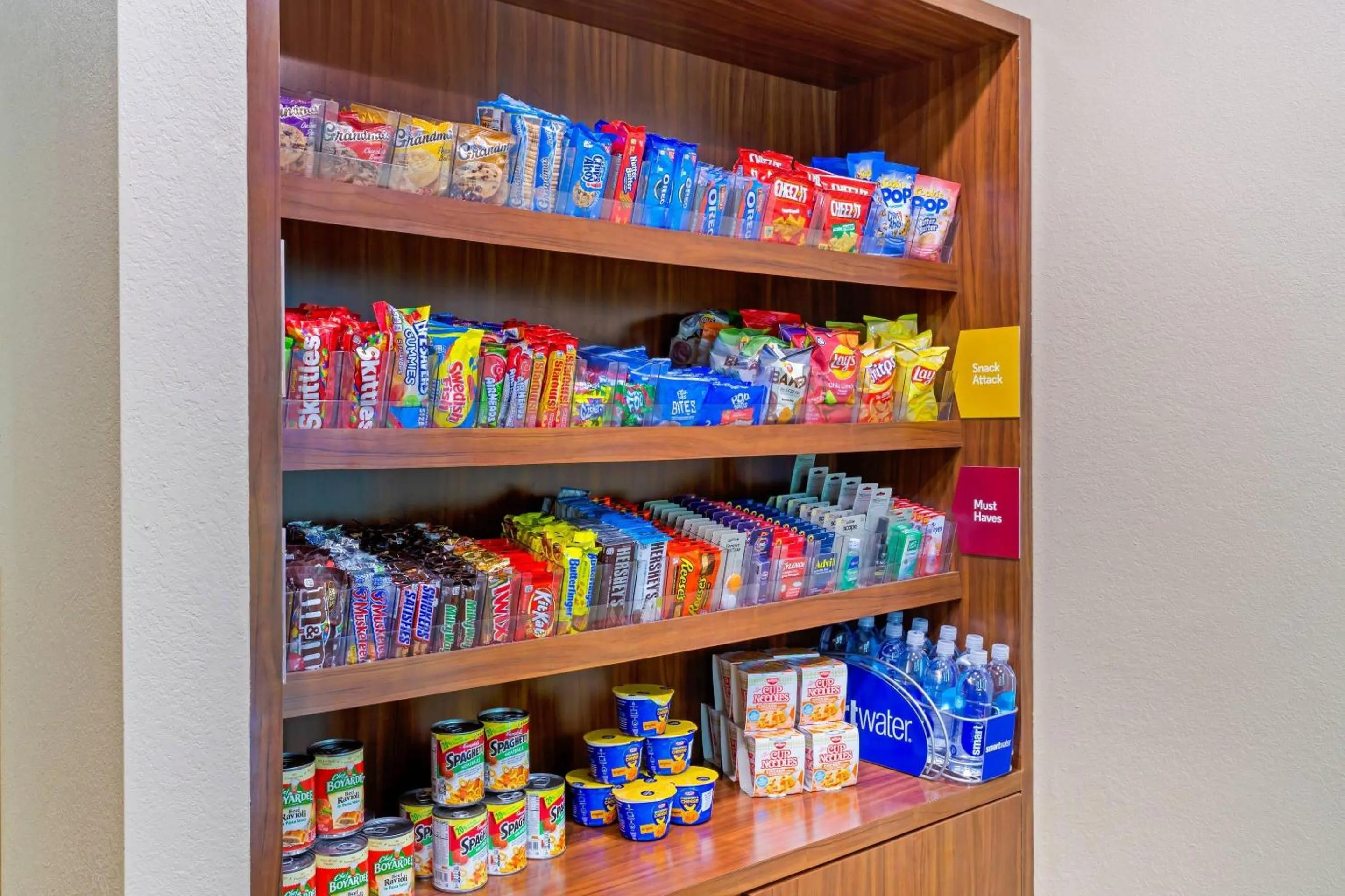 Food and drinks in Comfort Suites Little Rock West