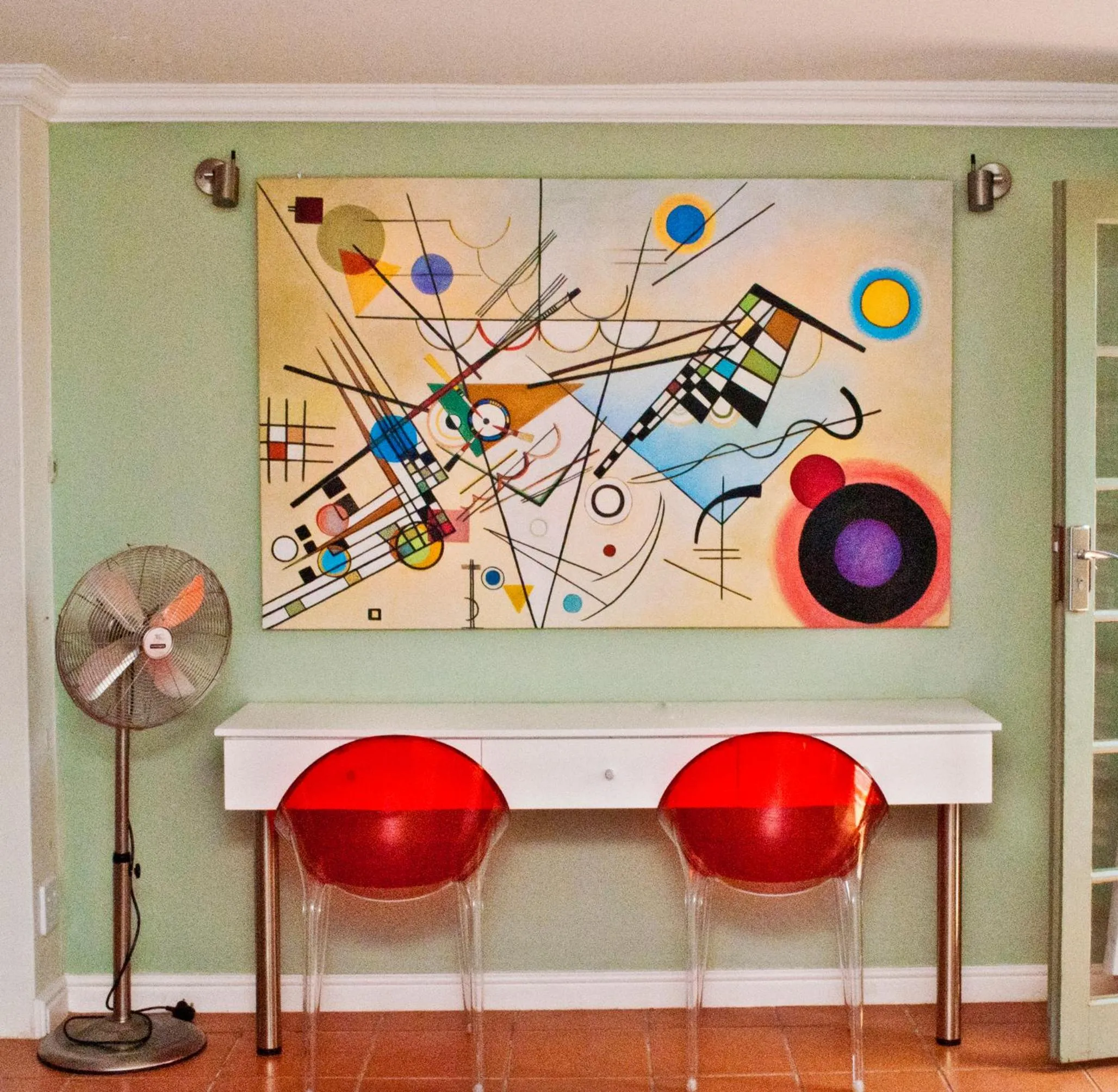 Decorative detail in Funky Town