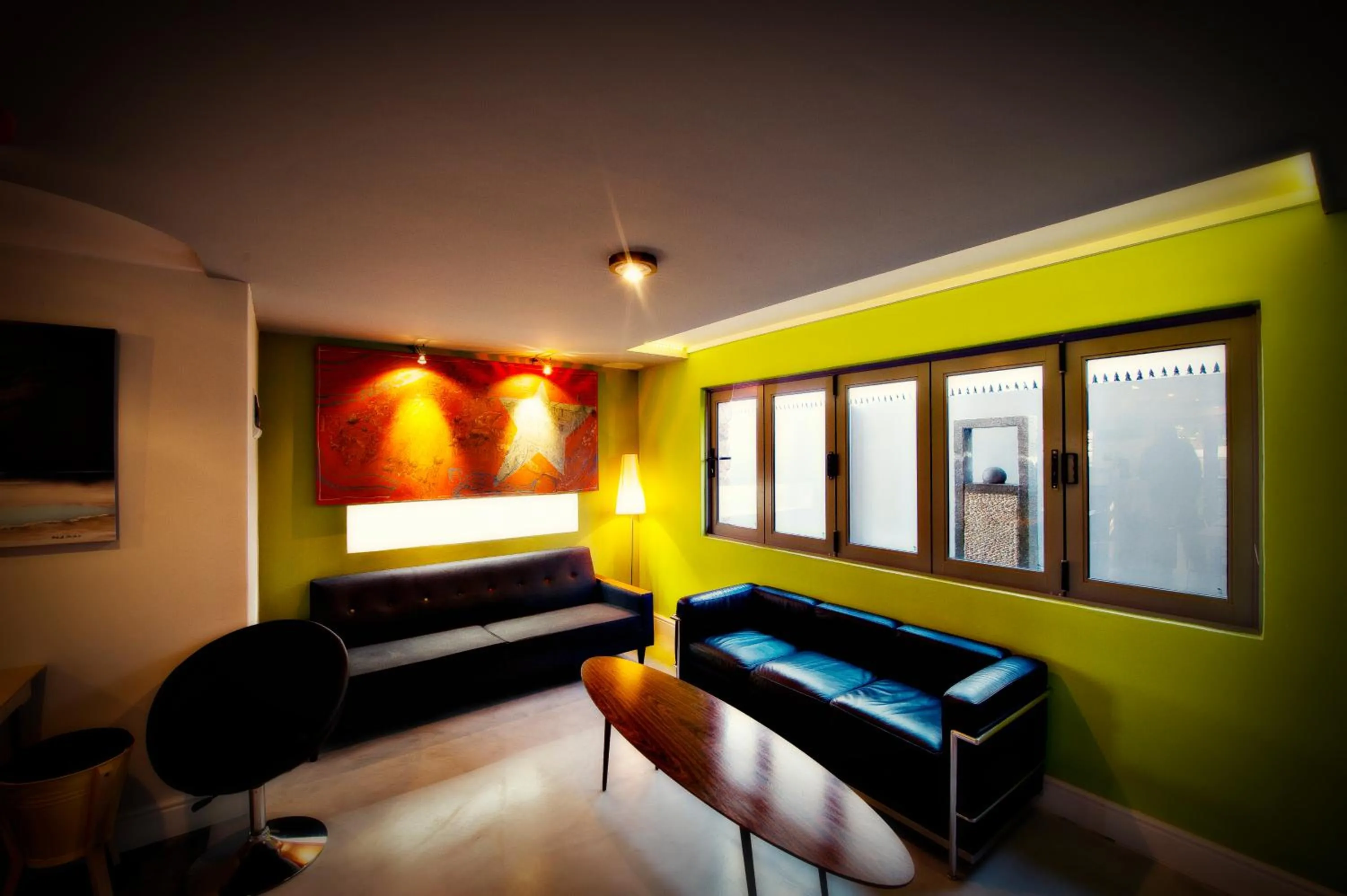 Kitchen or kitchenette in Funky Town