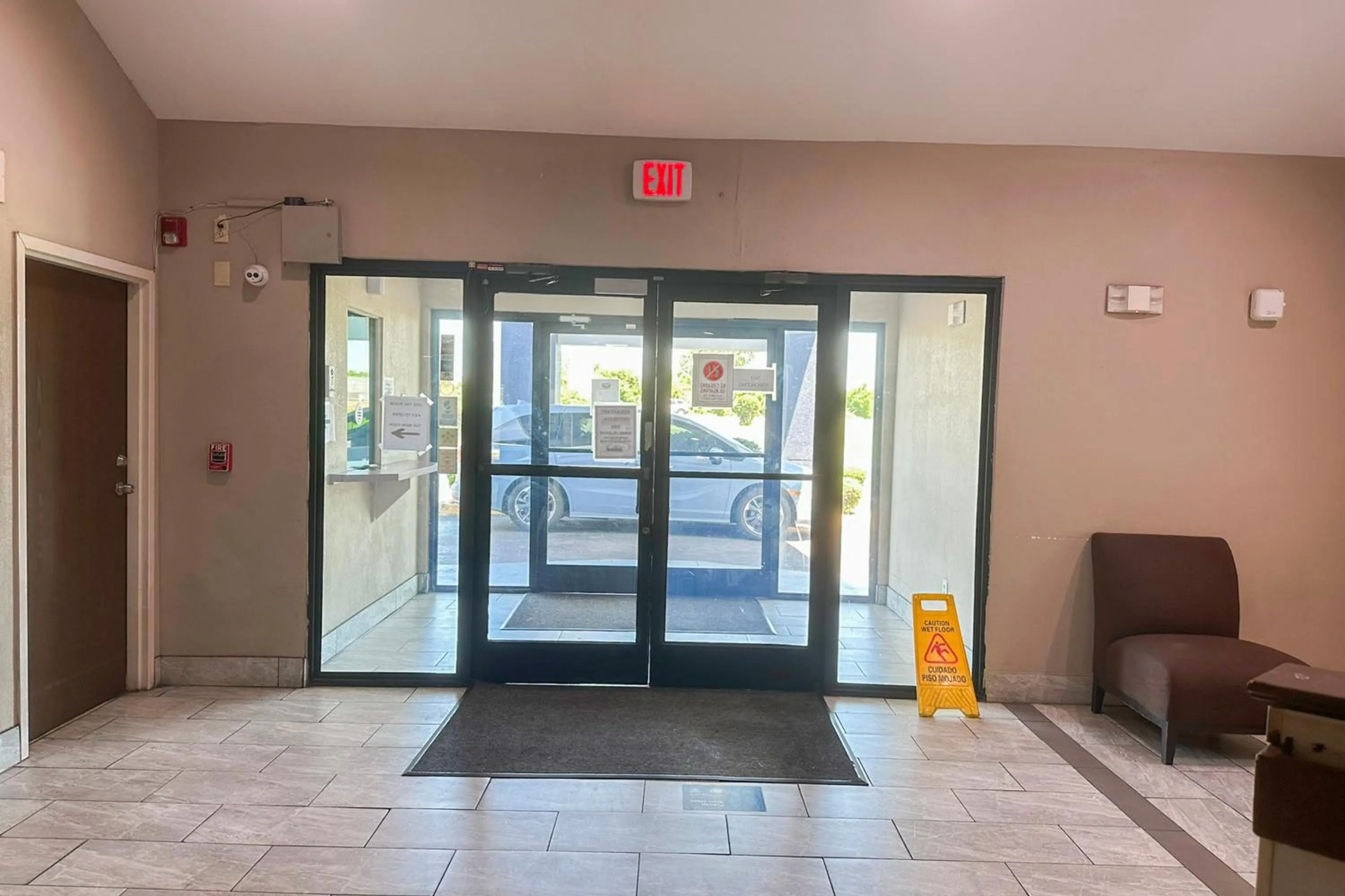 Lobby or reception in Classic Inn By Townhouse American Way Memphis I 240