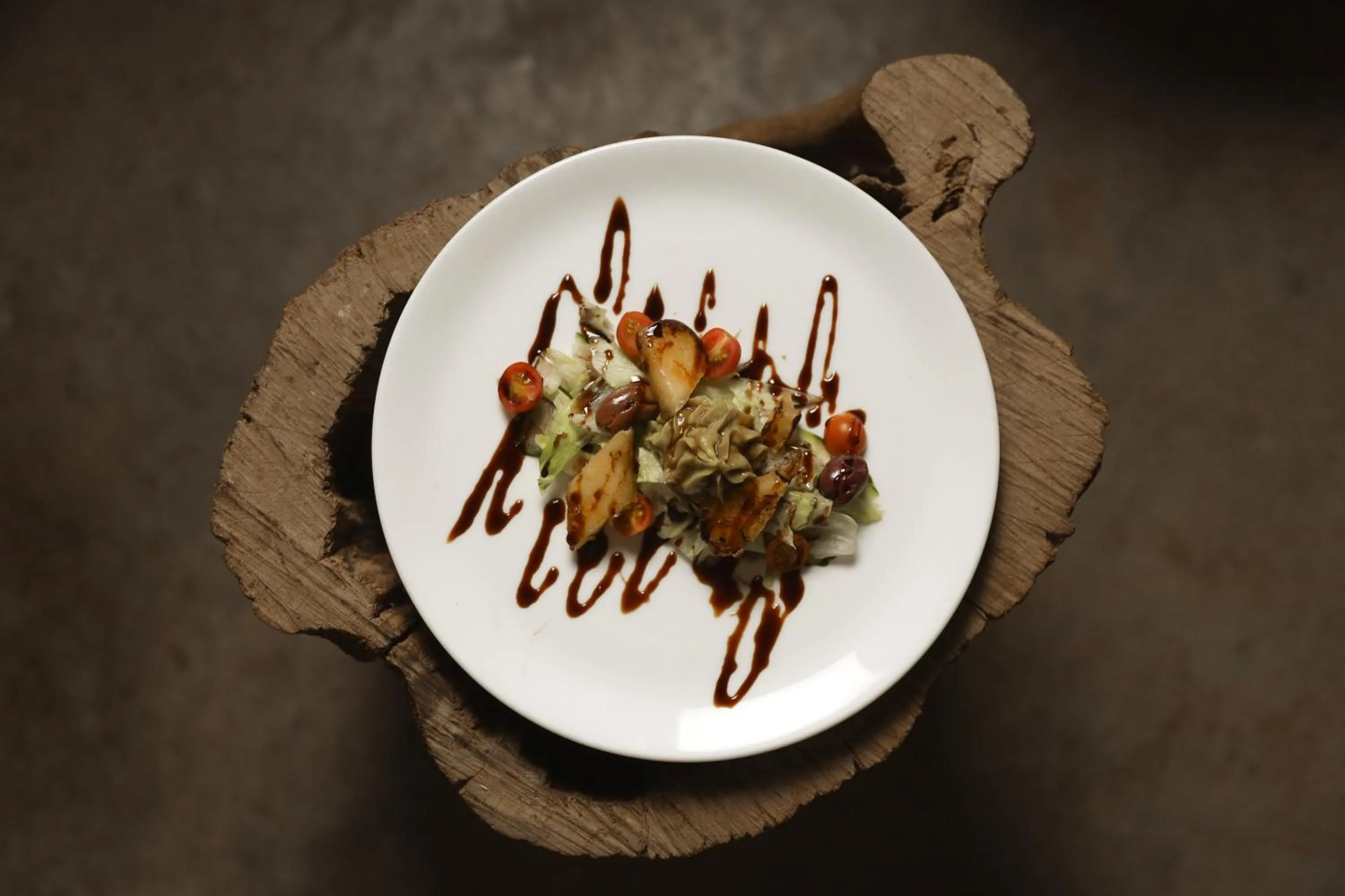 Food and drinks in Leopard Mountain Safari Lodge