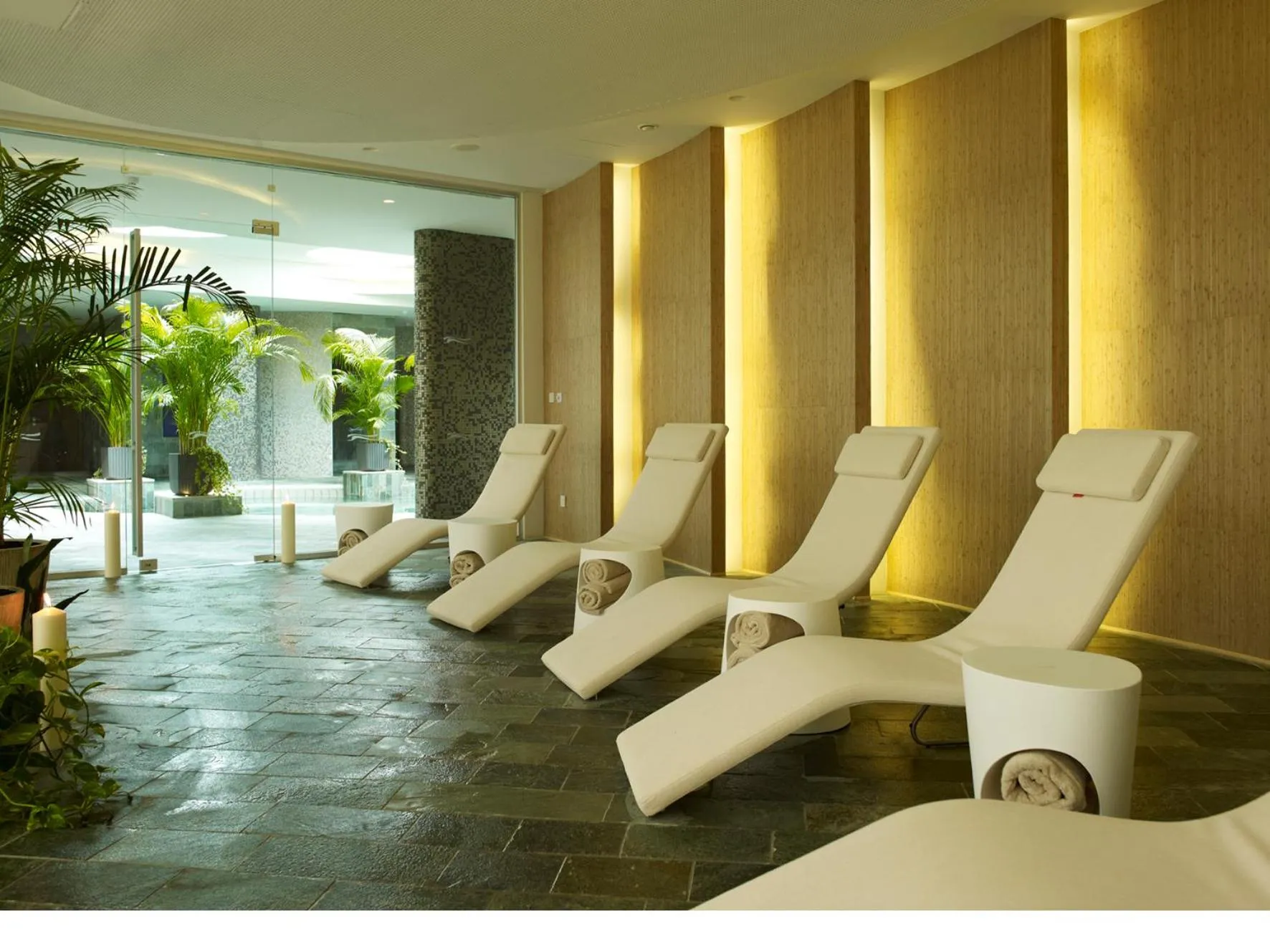 Area and facilities in Sunrise Pearl Hotel & Spa