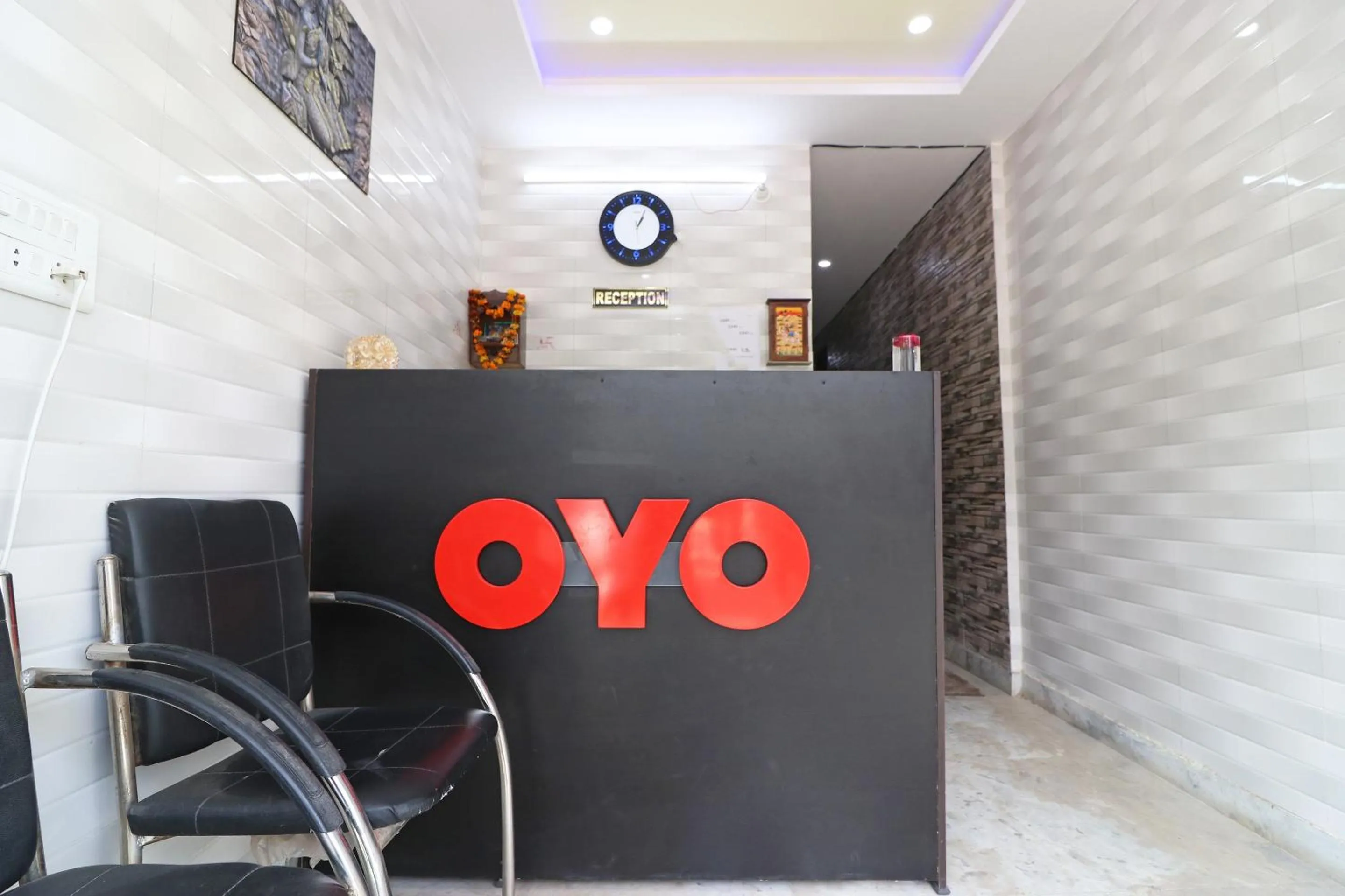 Hotel O Zaki Hs Near Taj Mahal