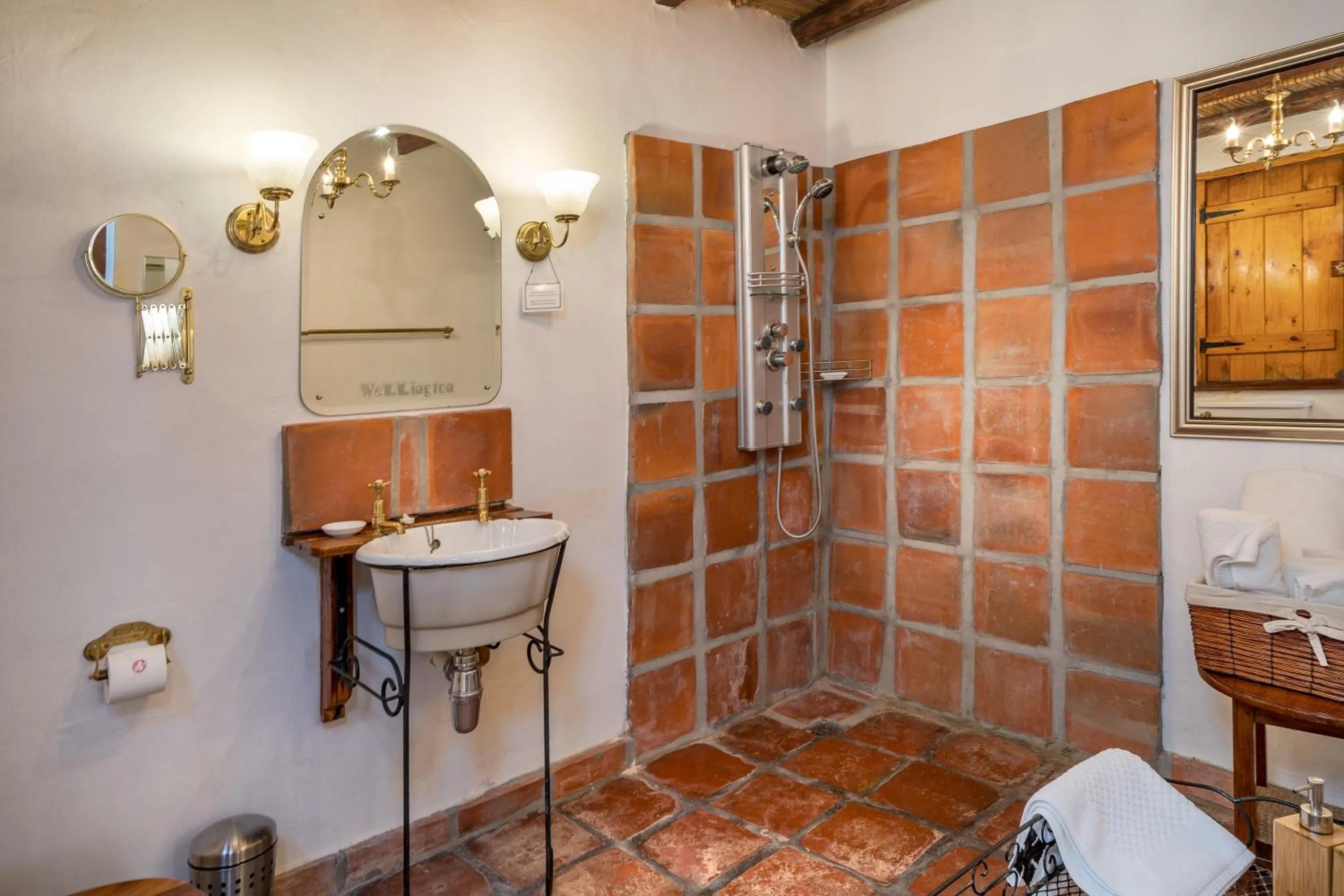 Shower in Oude Wellington Estate