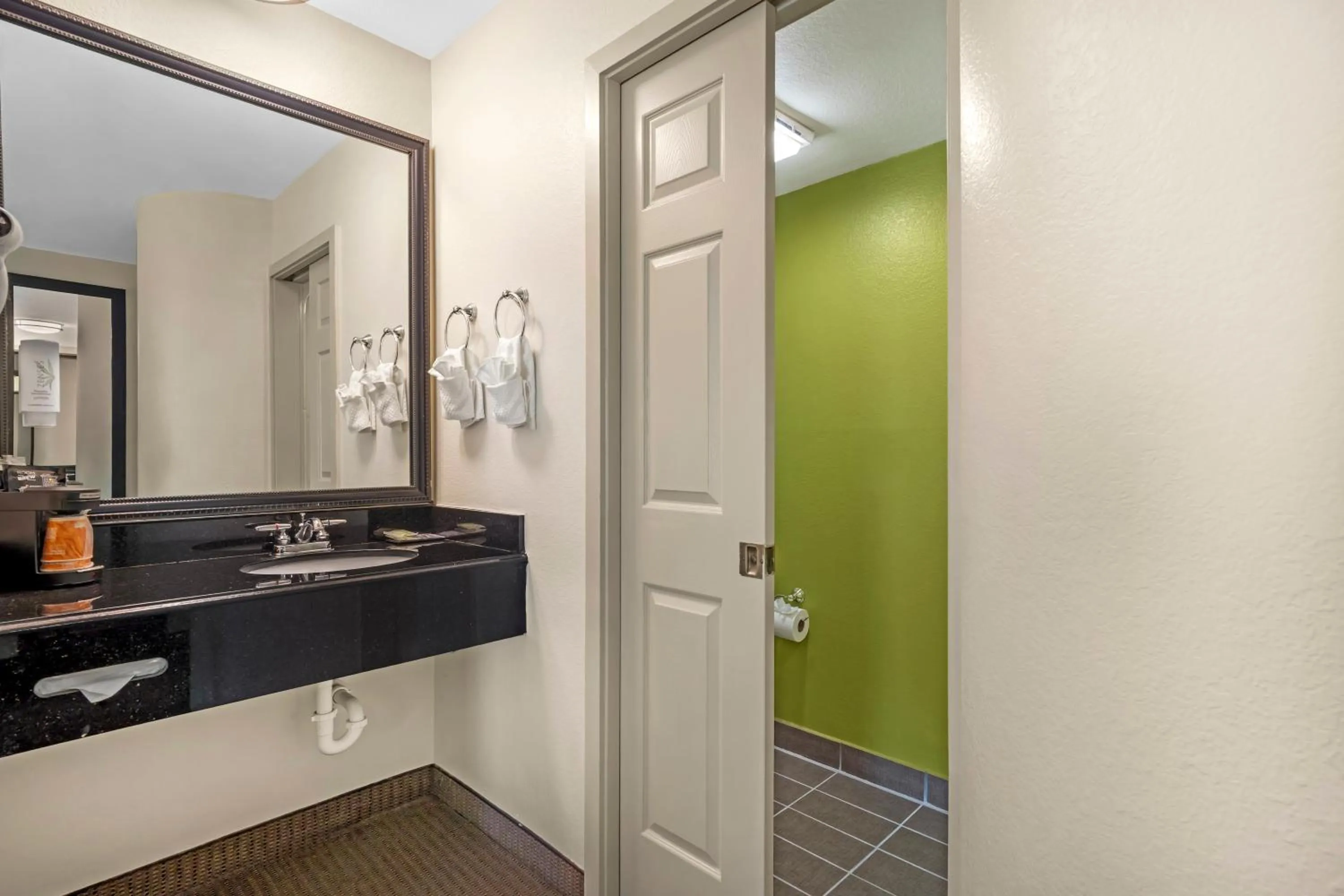 Bathroom in Sleep Inn Baton Rouge East I-12