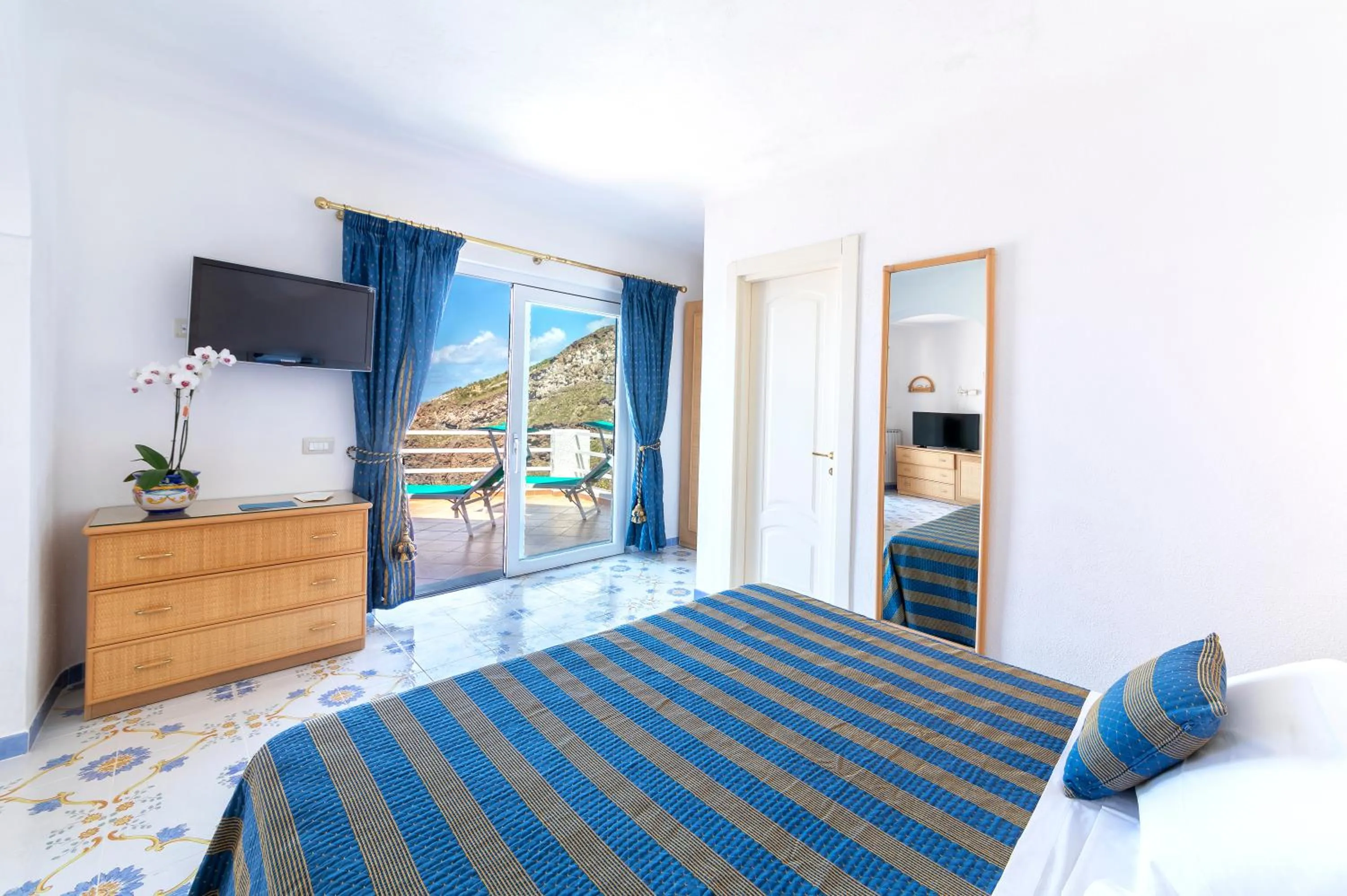 Bedroom, Bed in Hotel Grazia alla Scannella