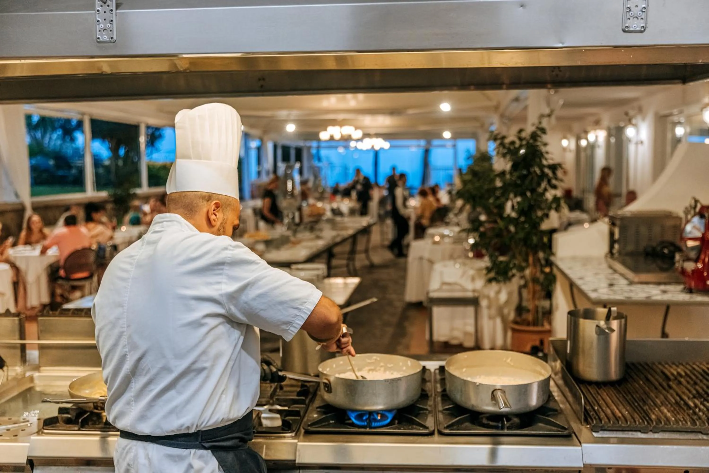 Restaurant/places to eat in Hotel Grazia alla Scannella