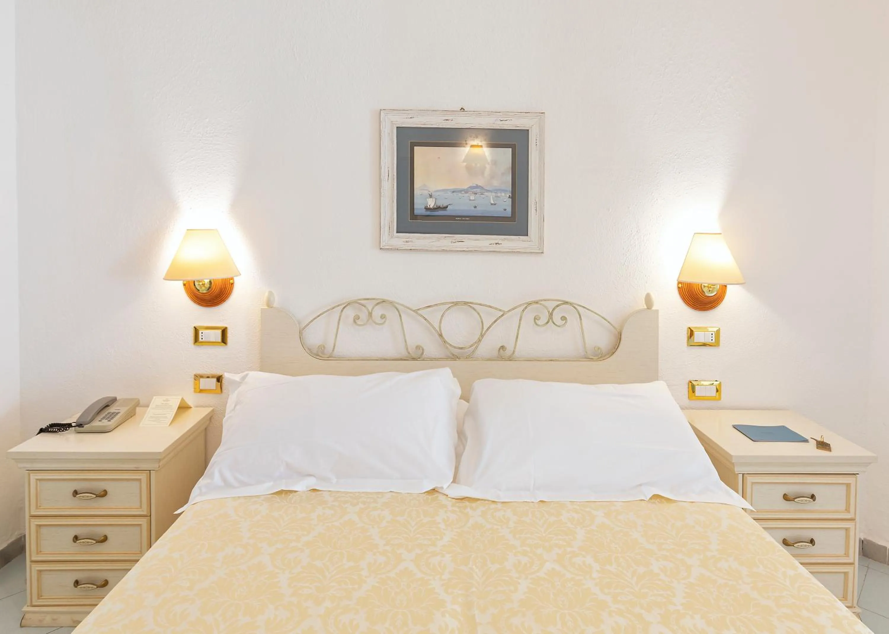 Bedroom, Bed in Hotel Grazia alla Scannella