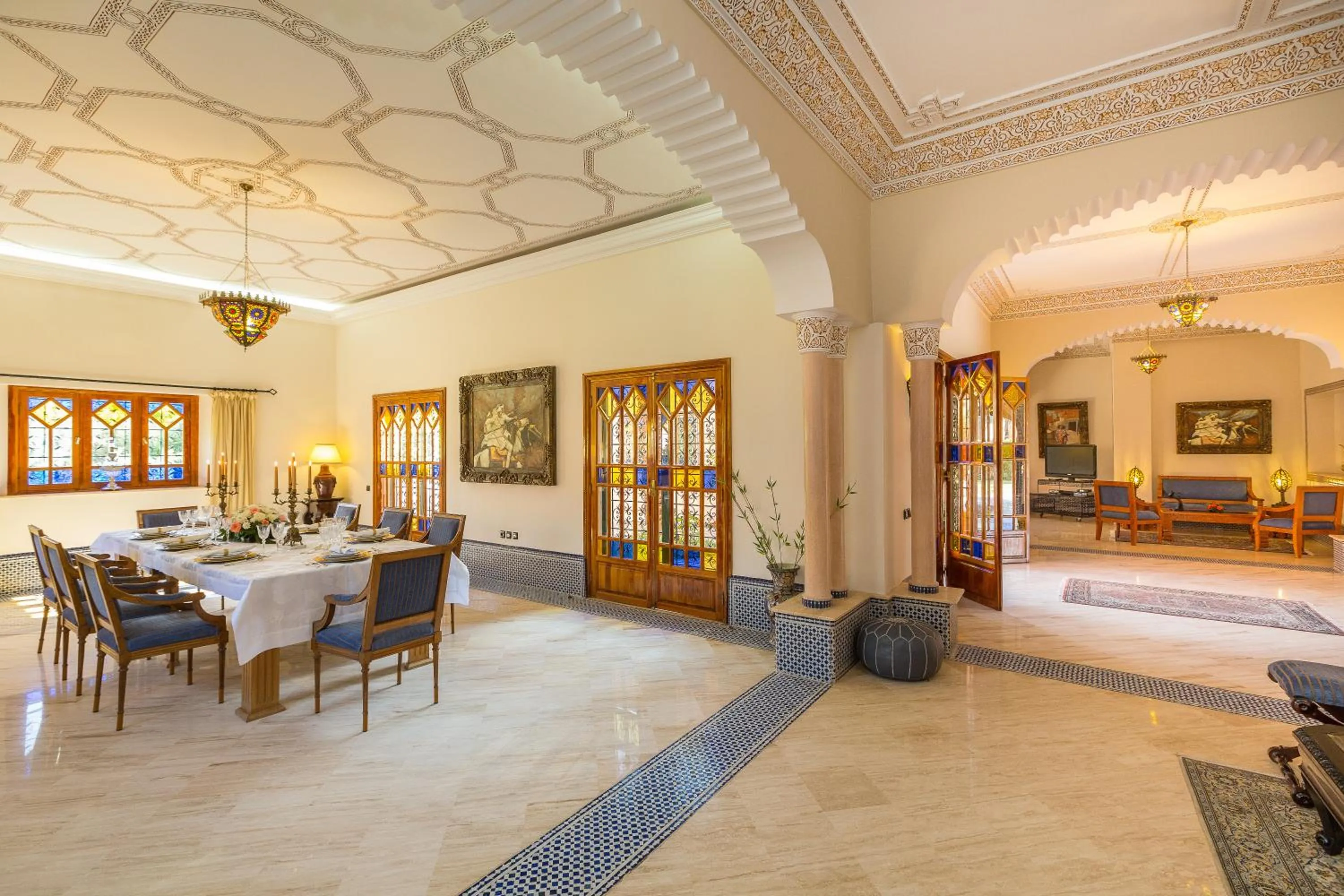 Day, Bed in Domaine Rosaroum