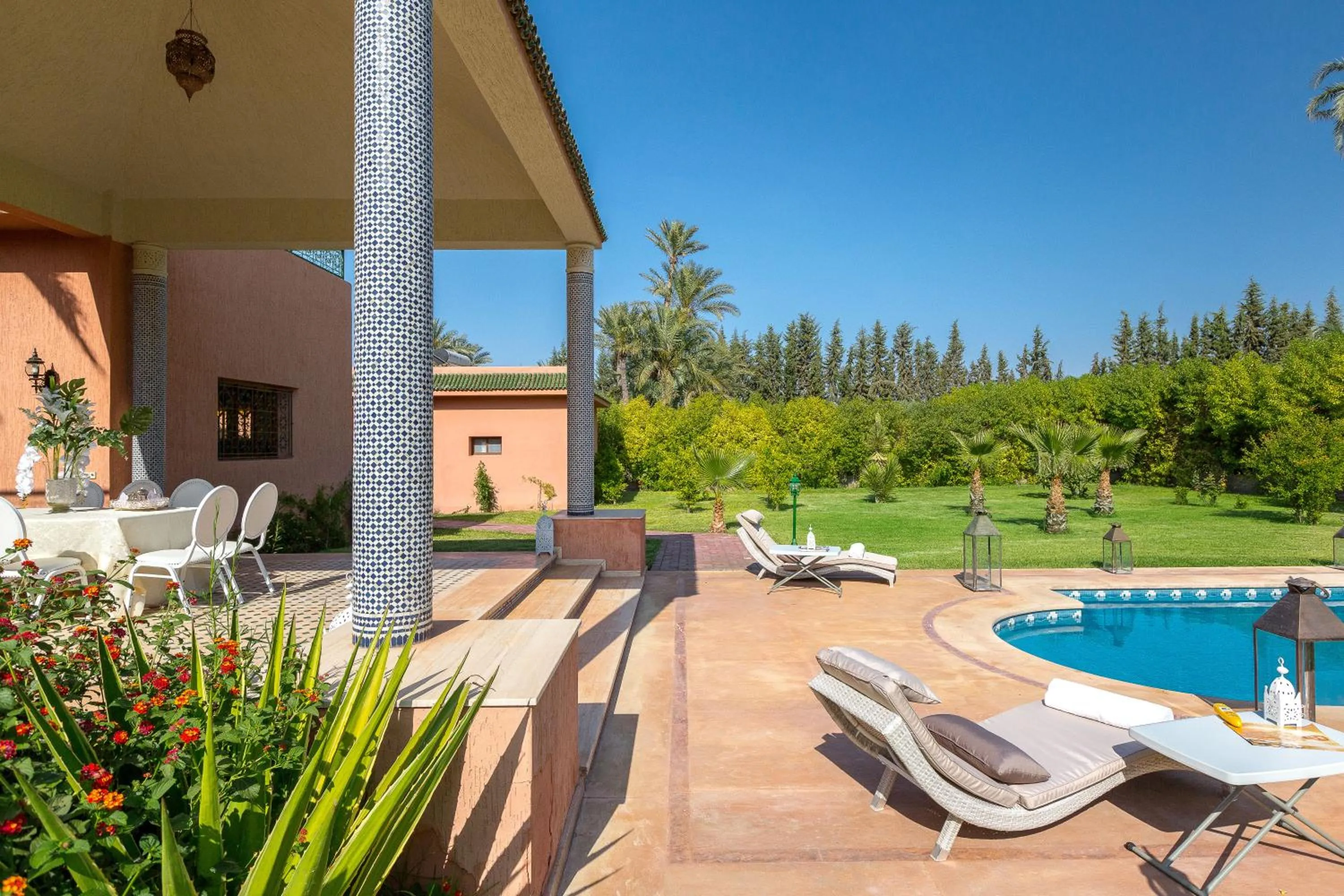 Patio in Domaine Rosaroum