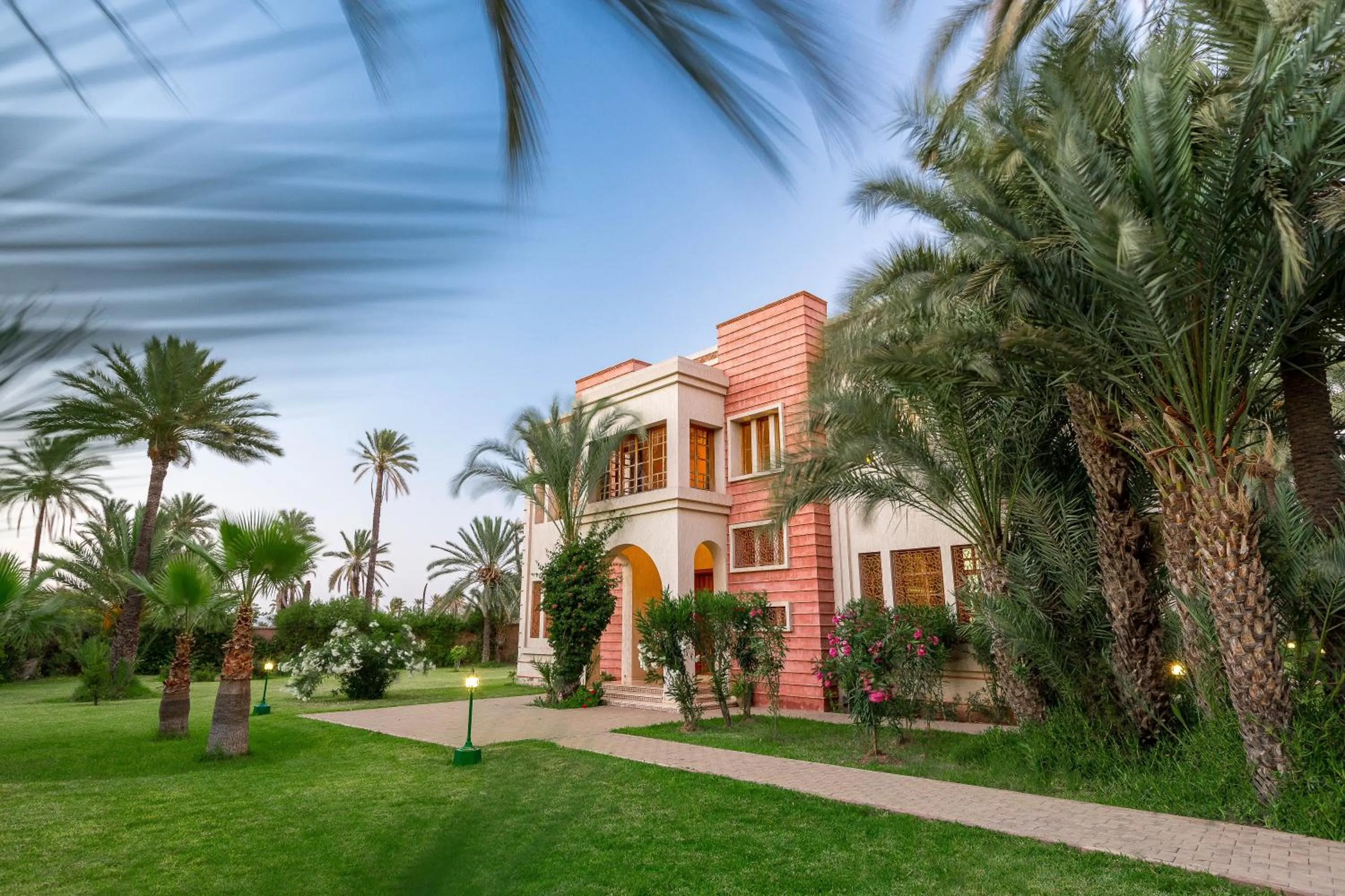 Facade/entrance in Domaine Rosaroum