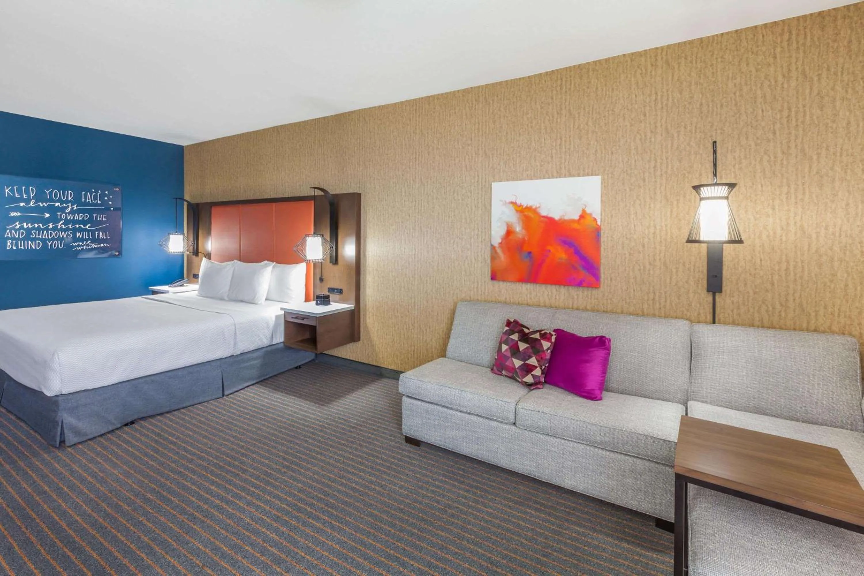 Photo of the whole room, Bed in La Quinta by Wyndham Houston East at Sheldon Rd