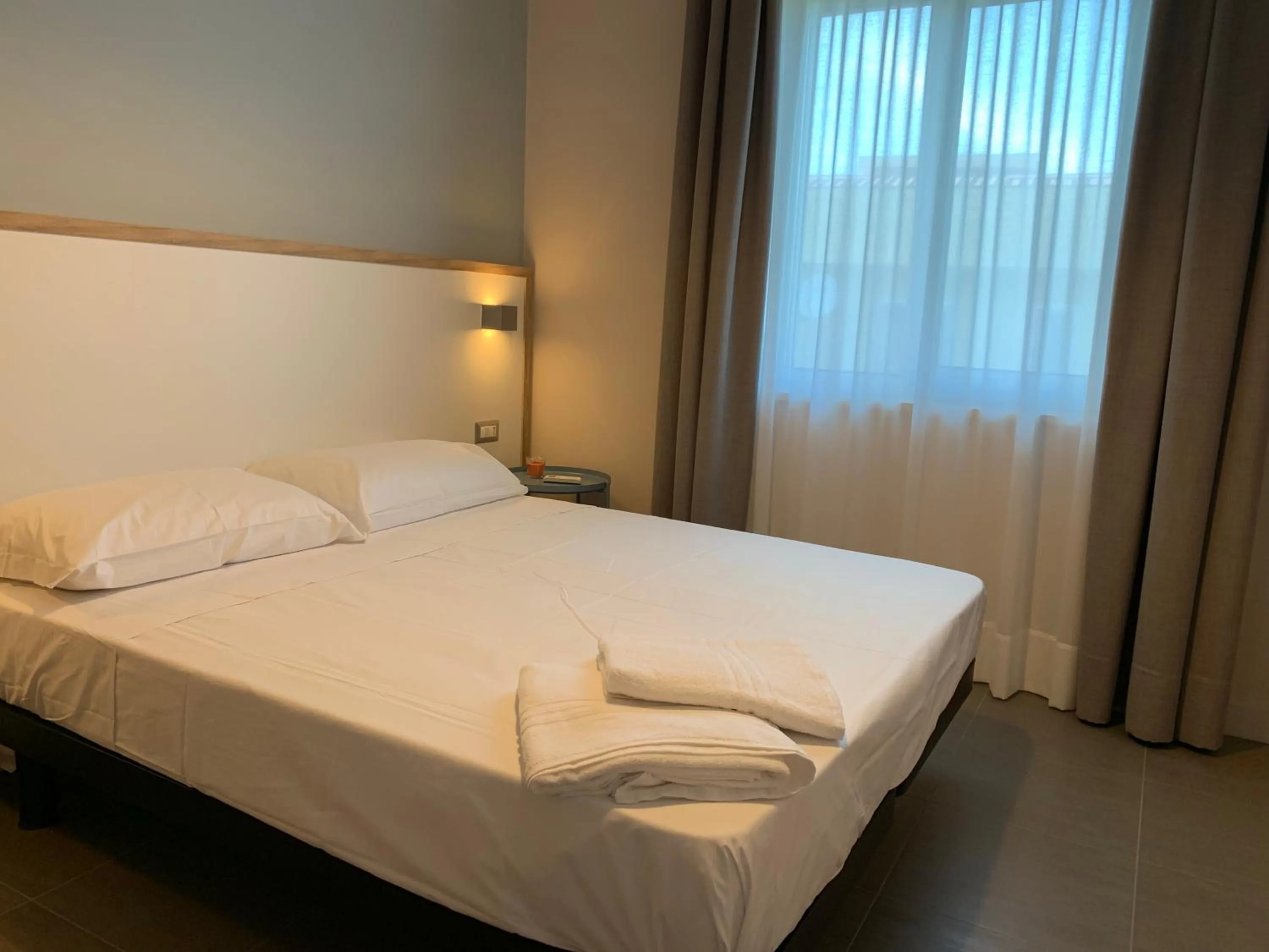 Bedroom, Bed in RED'S apartments