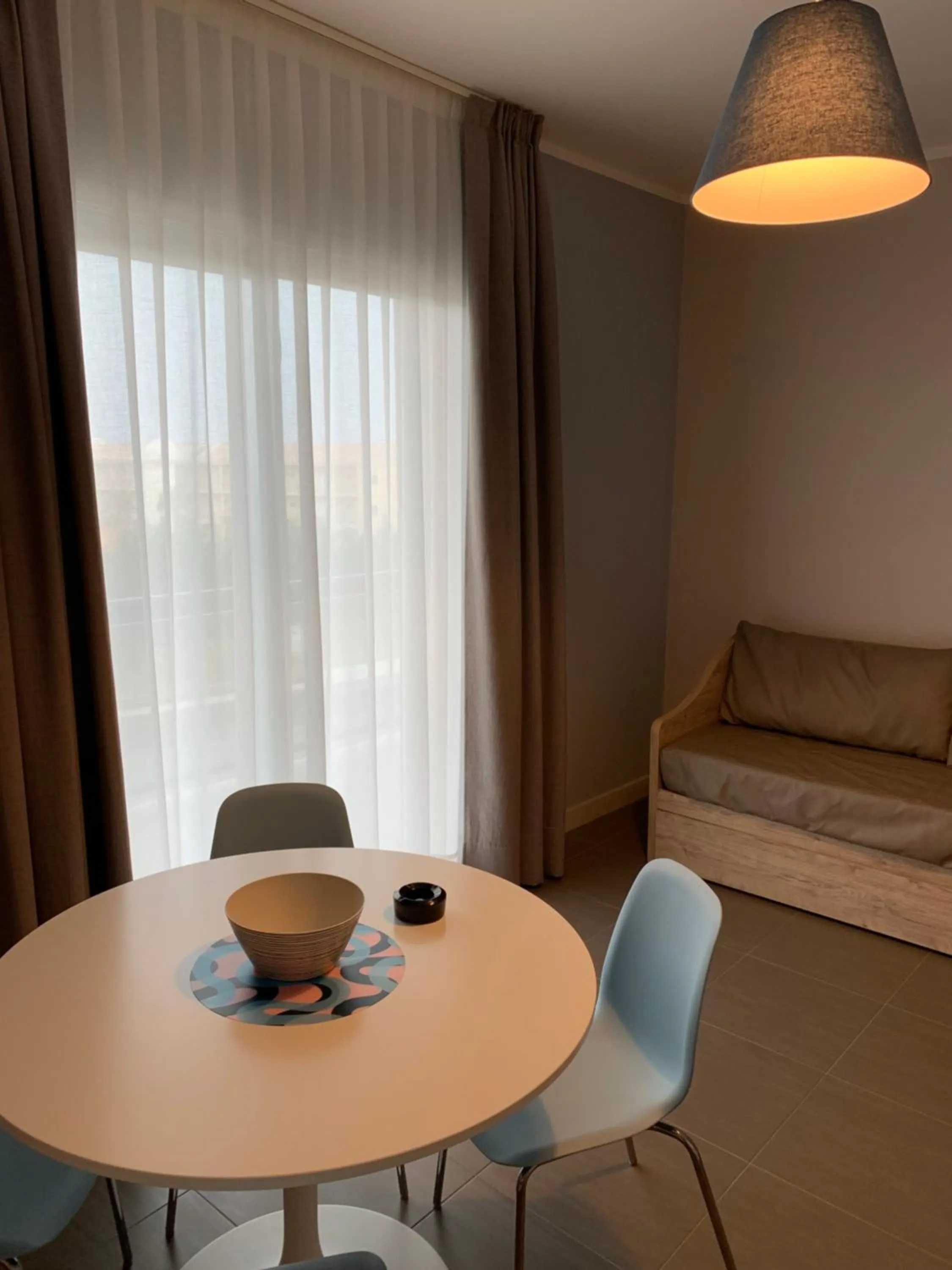 Living room, Bed in RED'S apartments