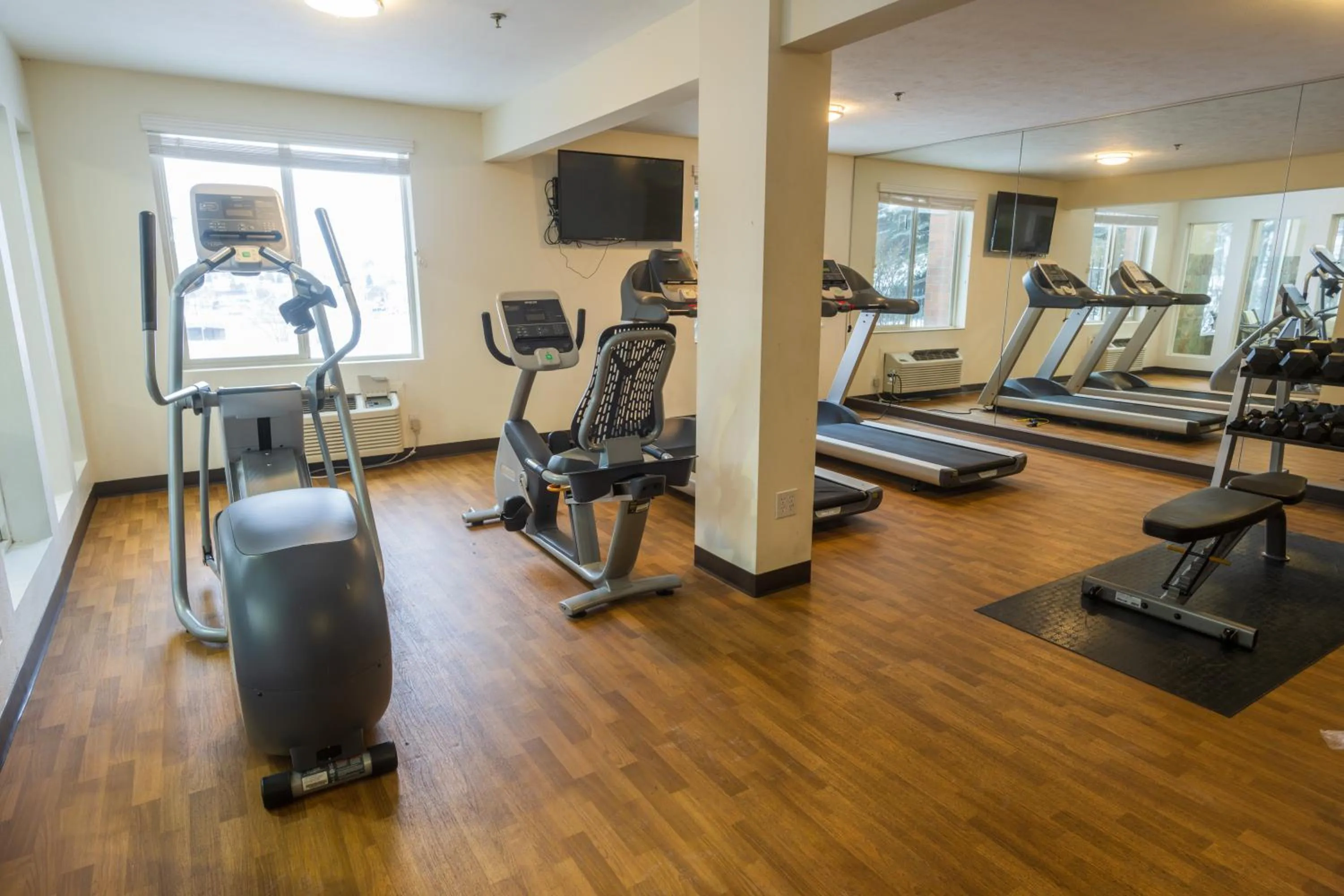Fitness centre/facilities in Comfort Inn & Suites