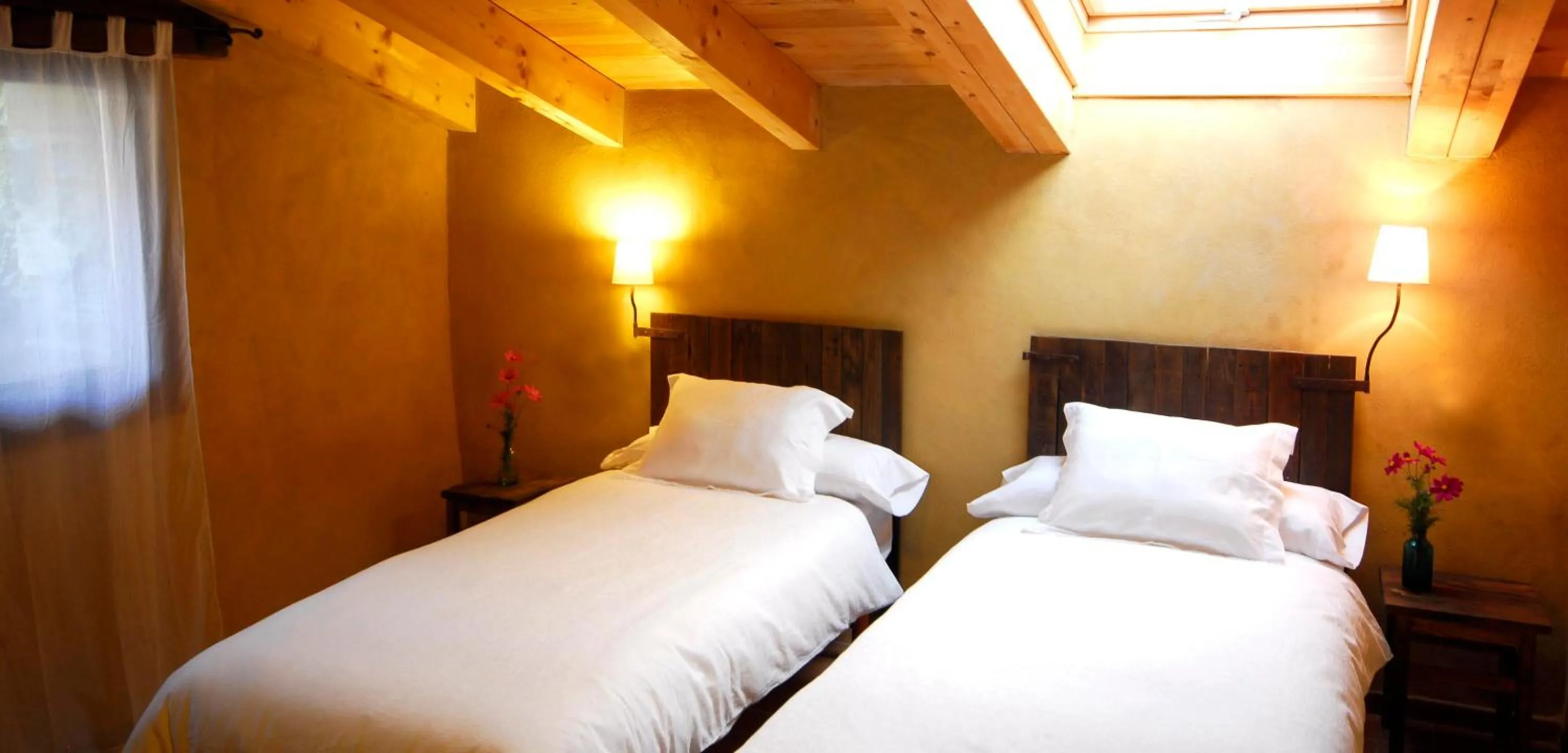 Bedroom, Bed in O Chardinet d'a Formiga