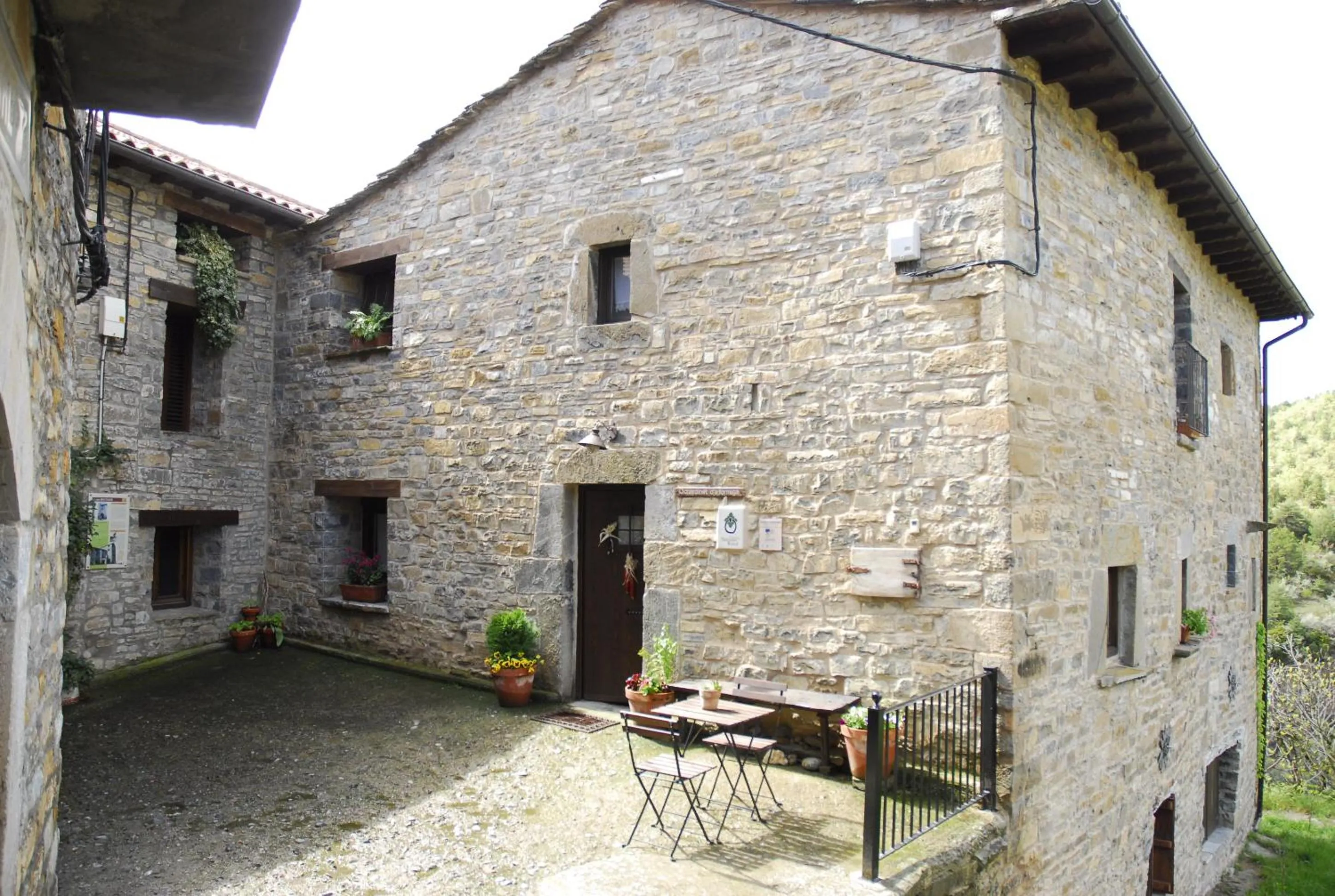Property building in O Chardinet d'a Formiga