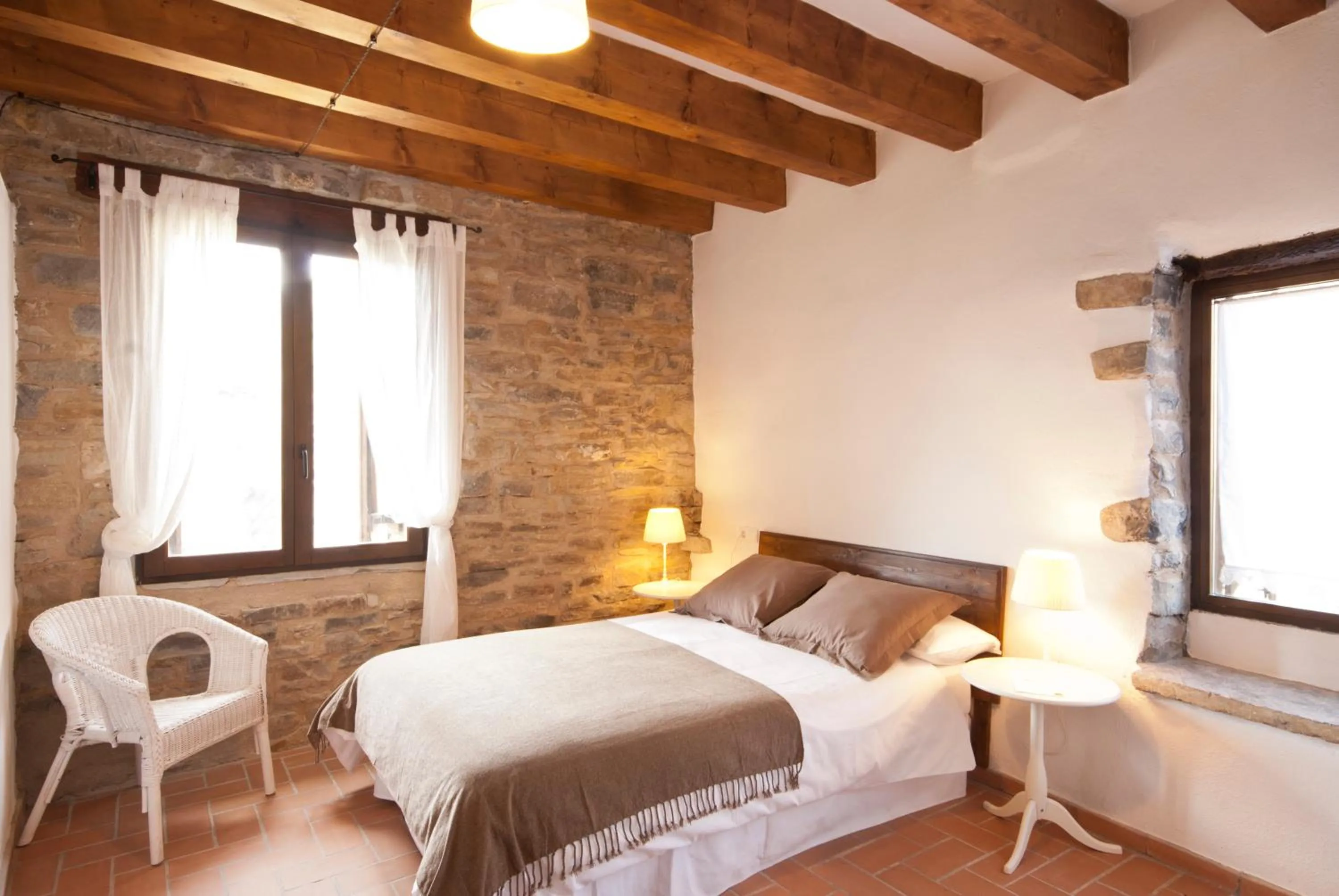 Photo of the whole room, Bed in O Chardinet d'a Formiga