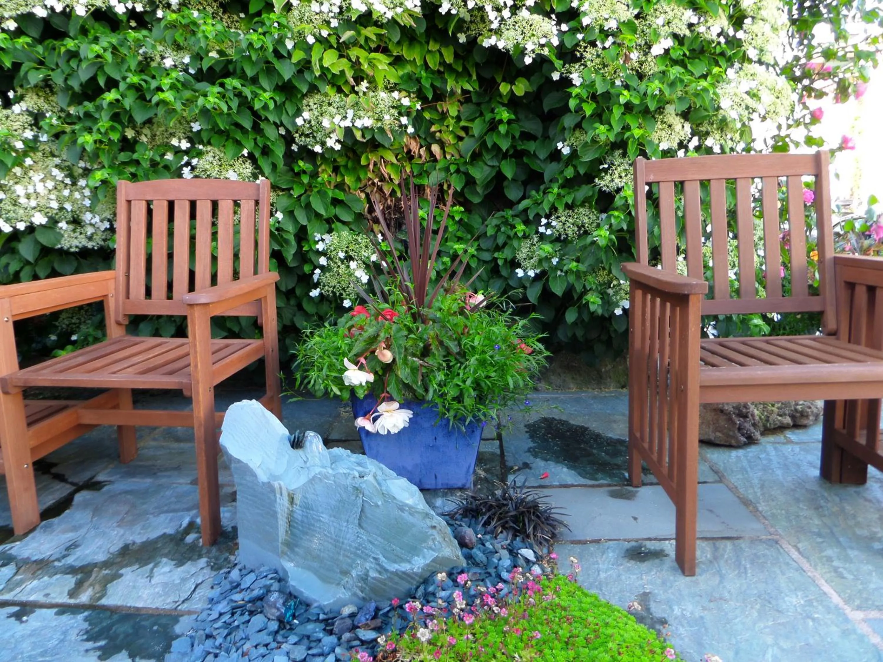 Patio in Allerdale Guest House