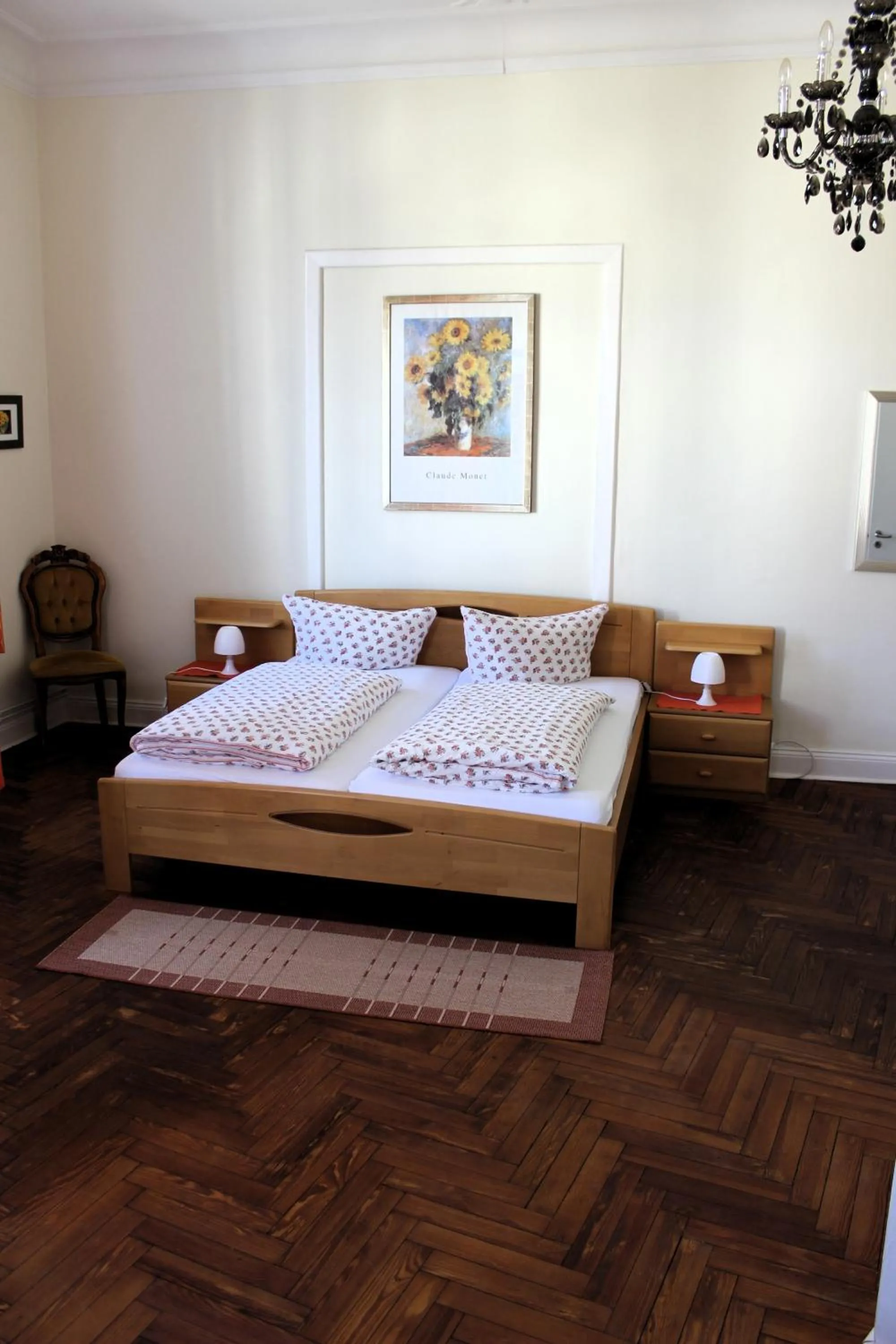 Photo of the whole room, Bed in The Avalon Hotel - Altstadt Schwerin