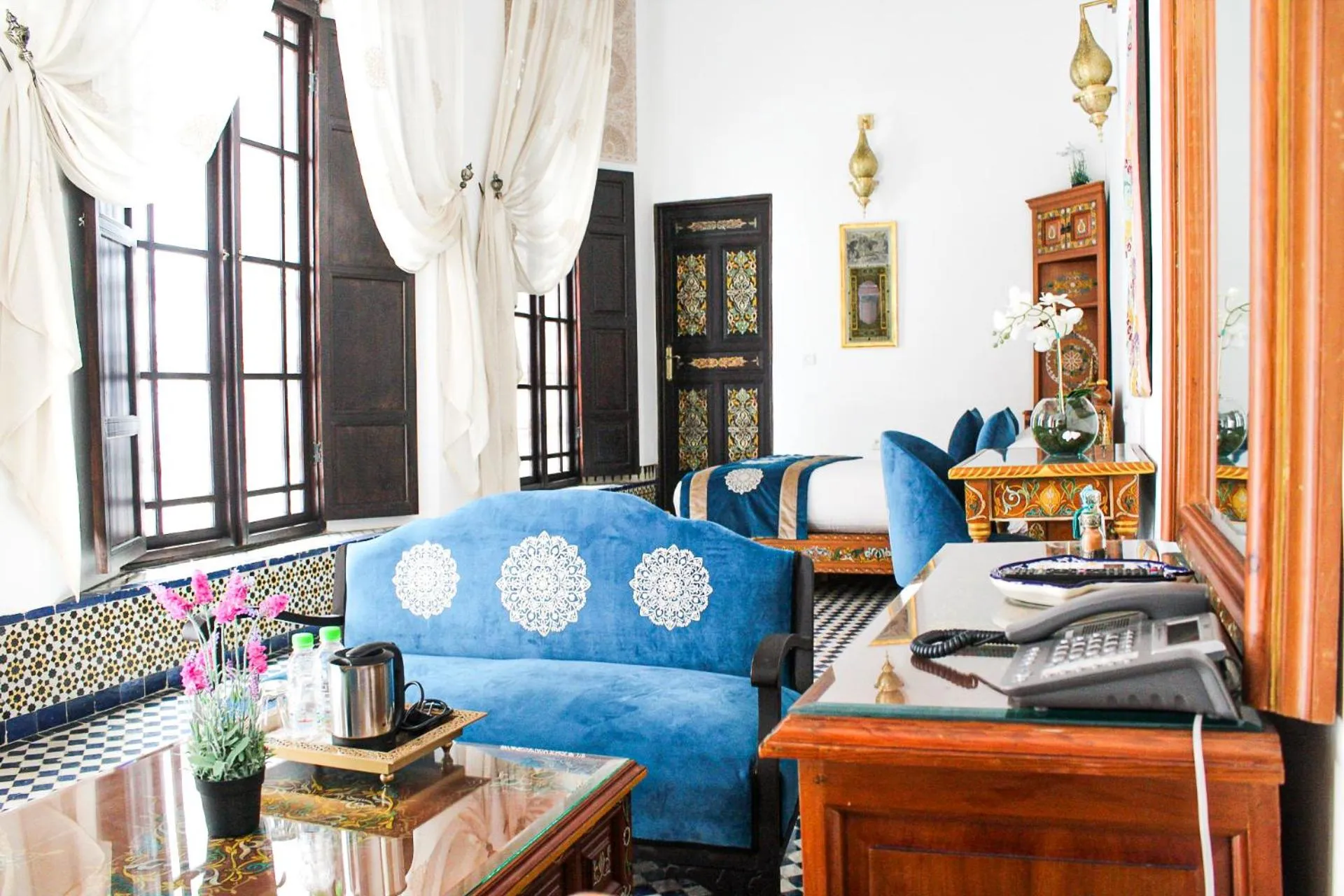 Coffee/tea facilities in Le Grand Alcazar - Riad
