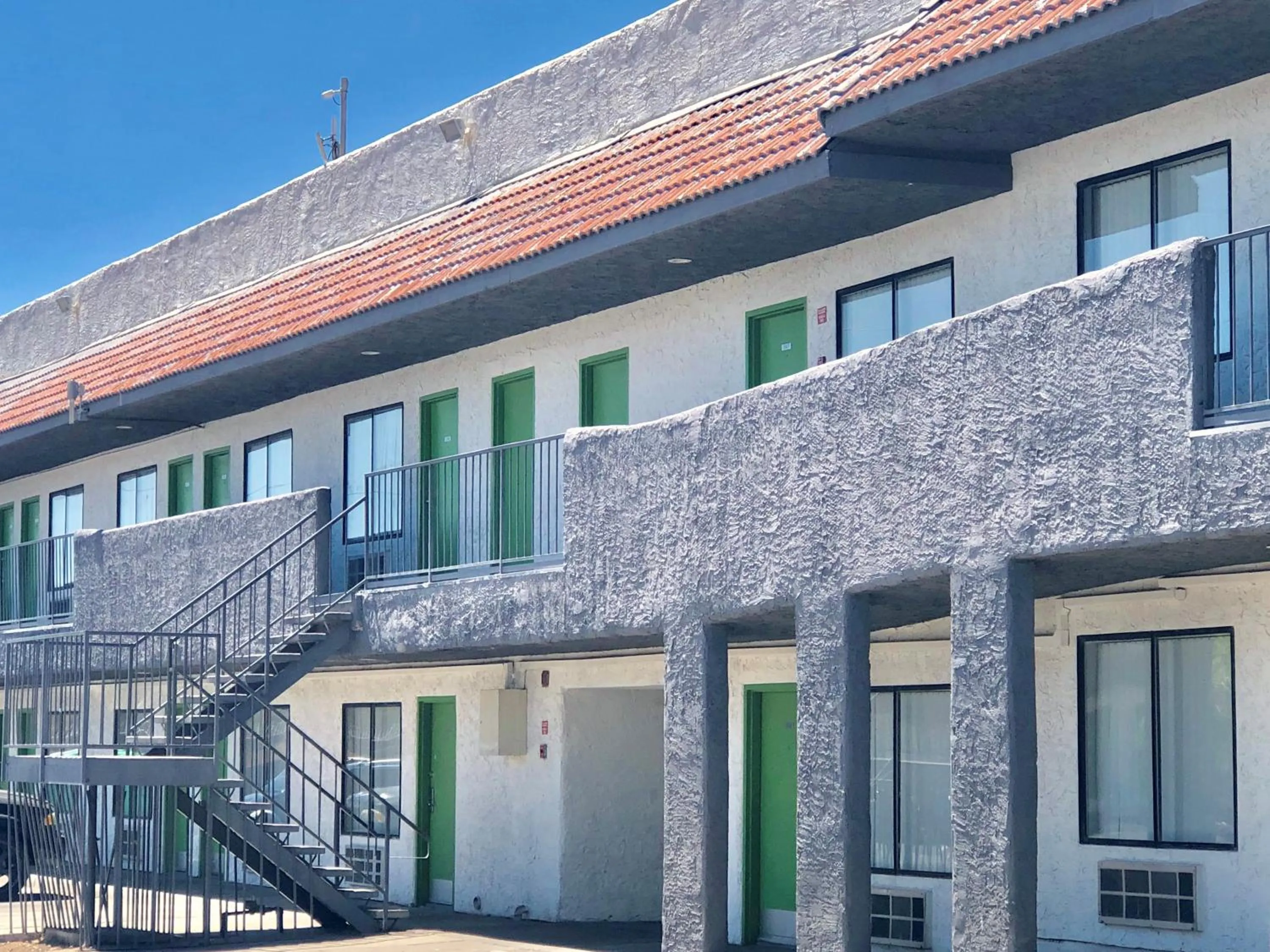 Facade/entrance, Property Building in Siegel Slots and Suites (No Resort Fees)