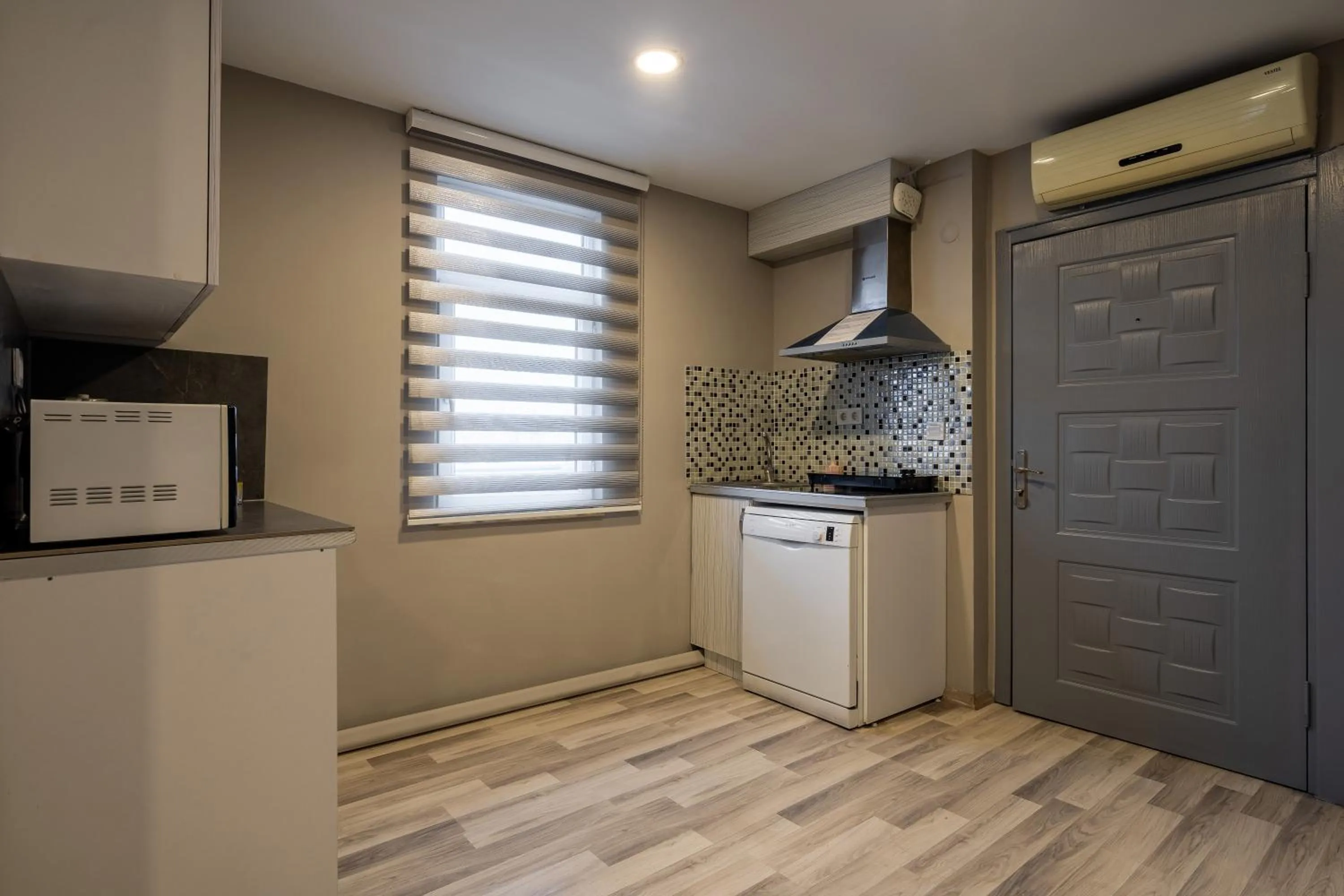 Kitchen or kitchenette in Element Residence