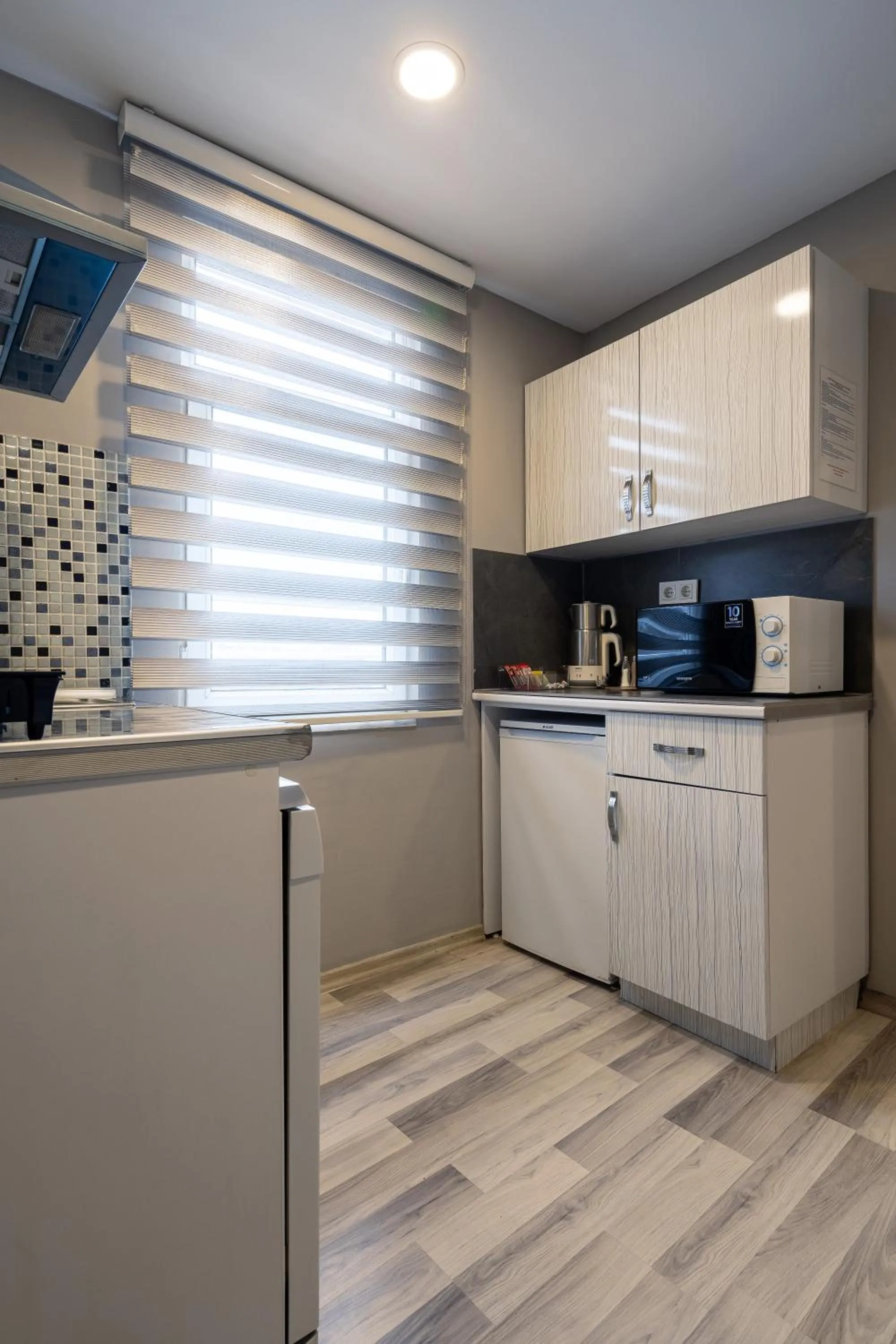 Coffee/tea facilities in Element Residence