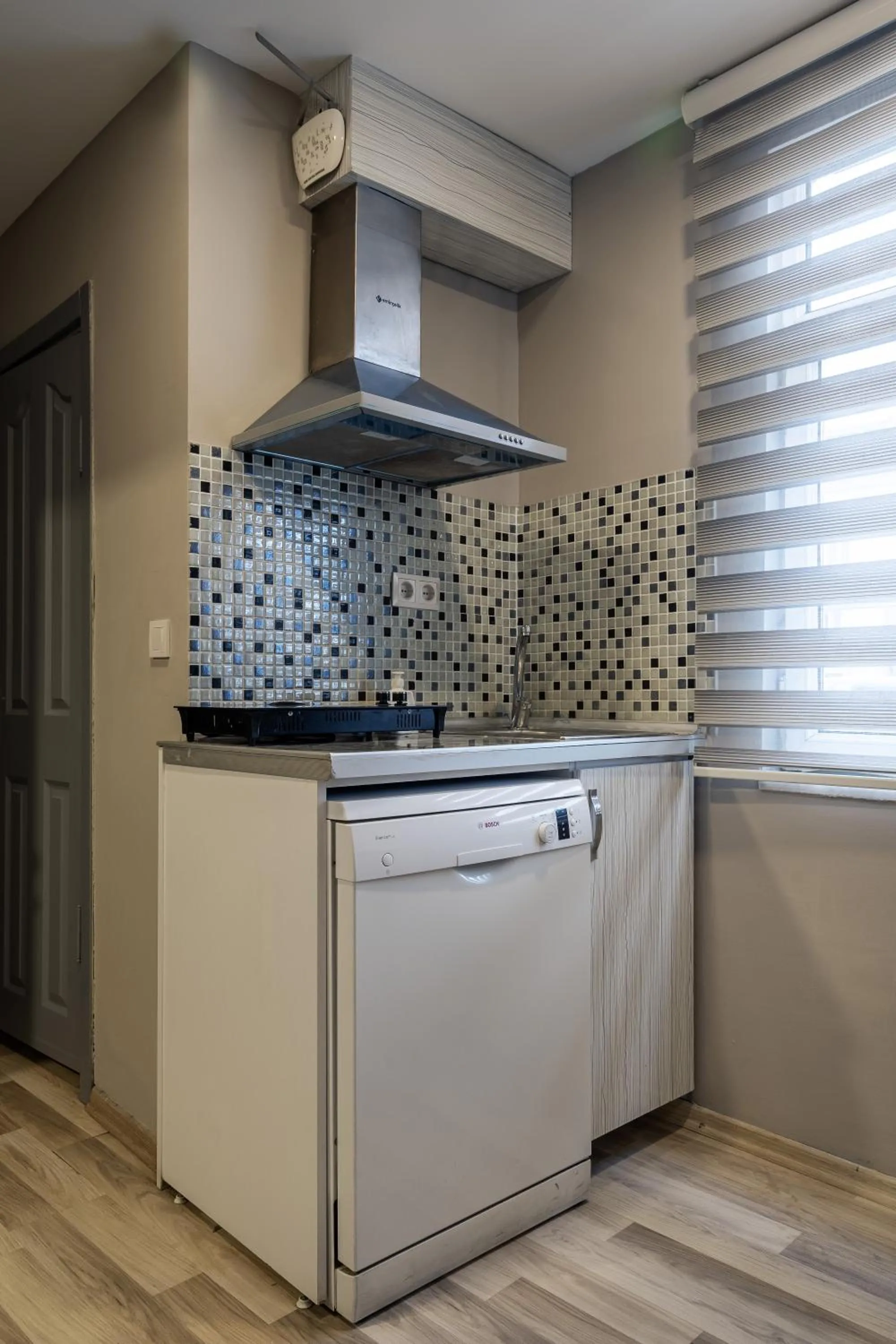 Kitchen or kitchenette in Element Residence