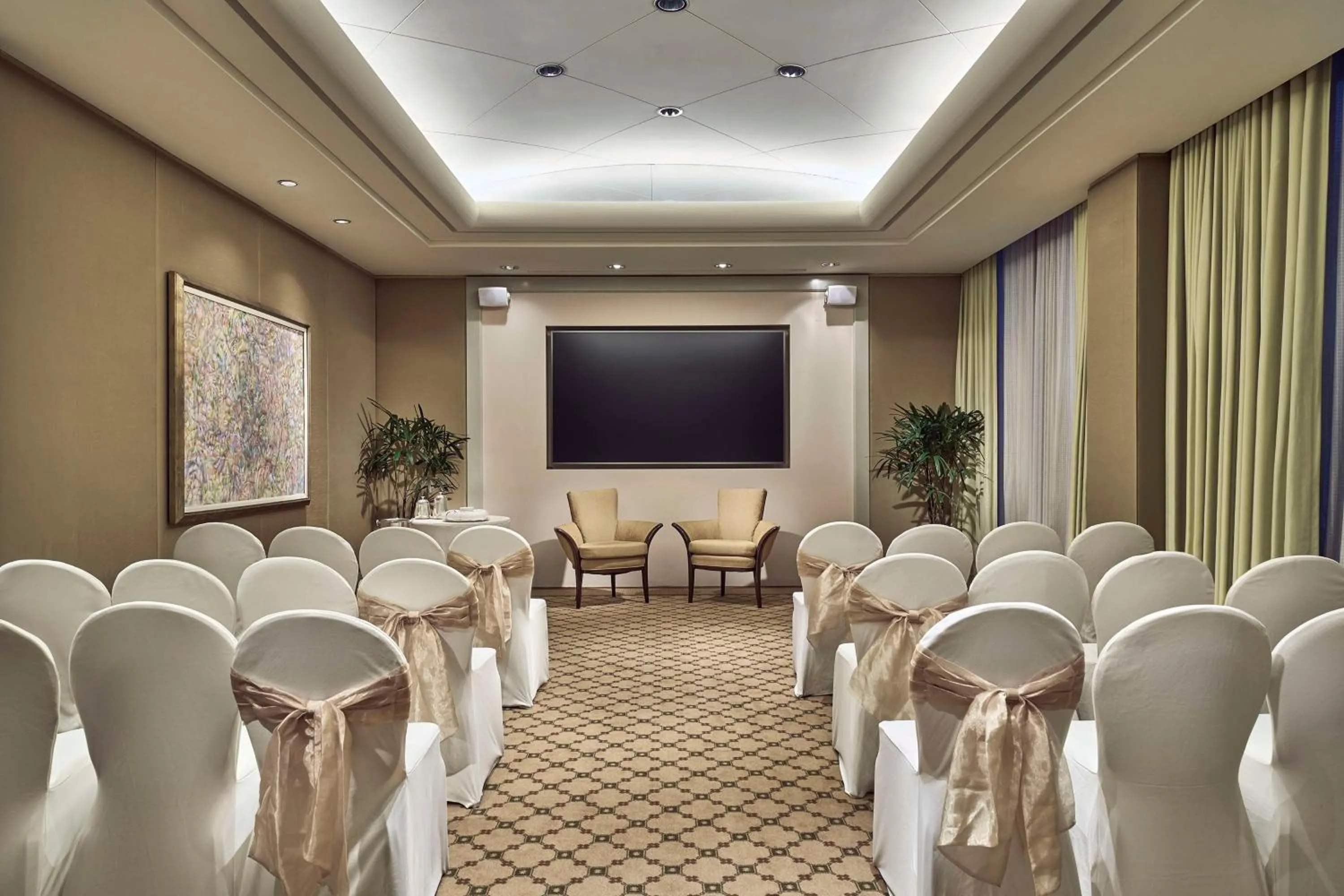 Meeting/conference room in Conrad Centennial Singapore