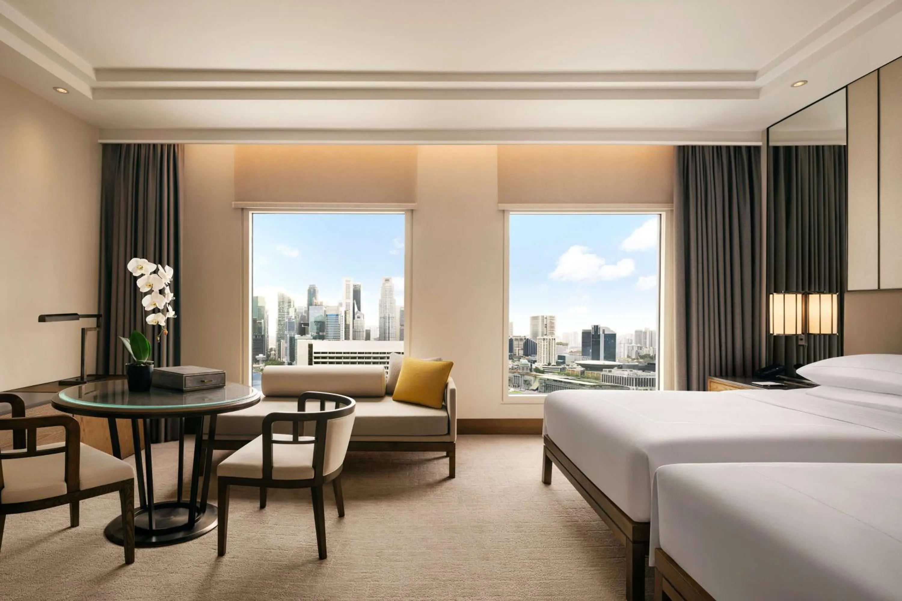 Living room, Bed in Conrad Centennial Singapore