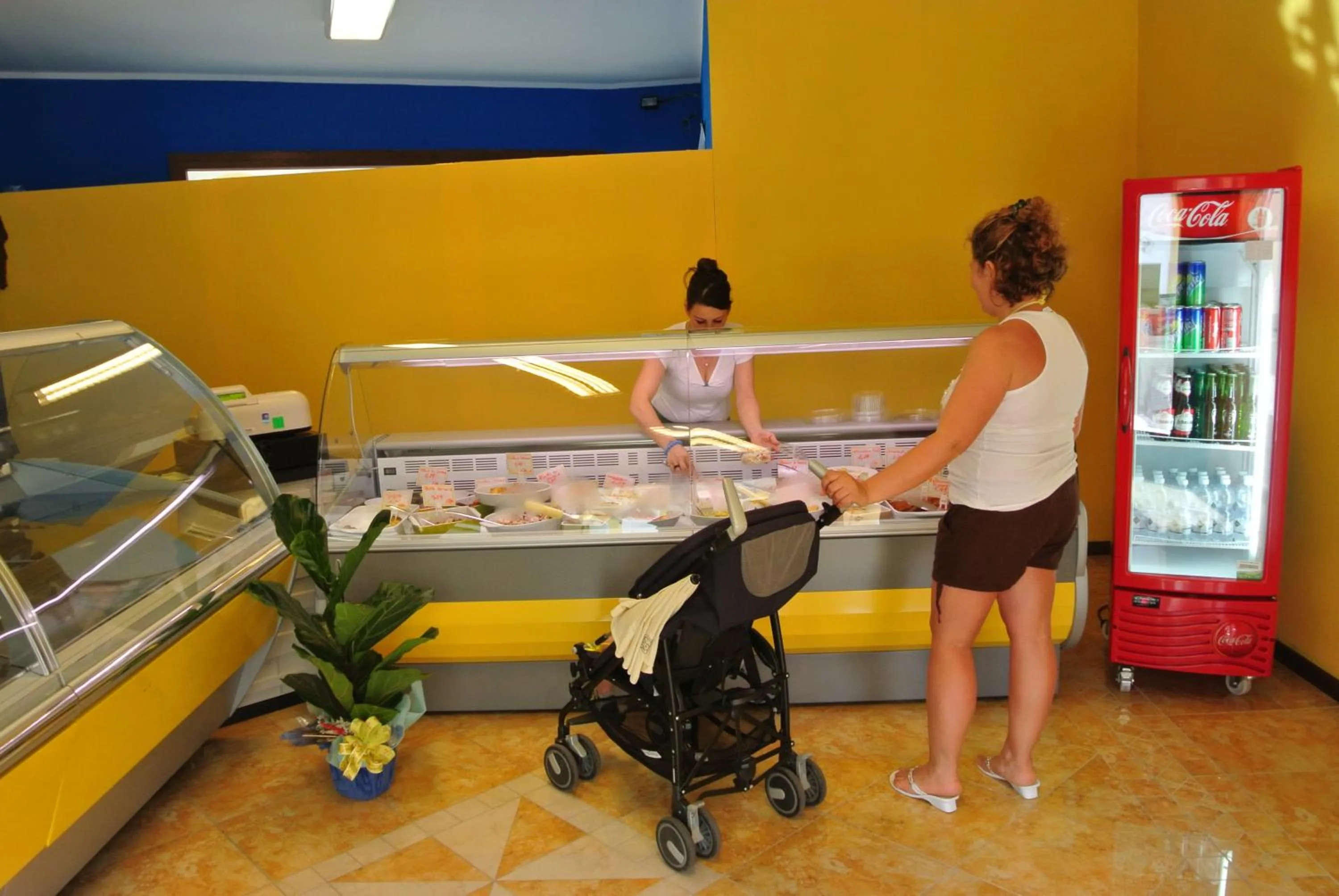 Supermarket/grocery shop in Stintino Country Paradise - Resort & Villas