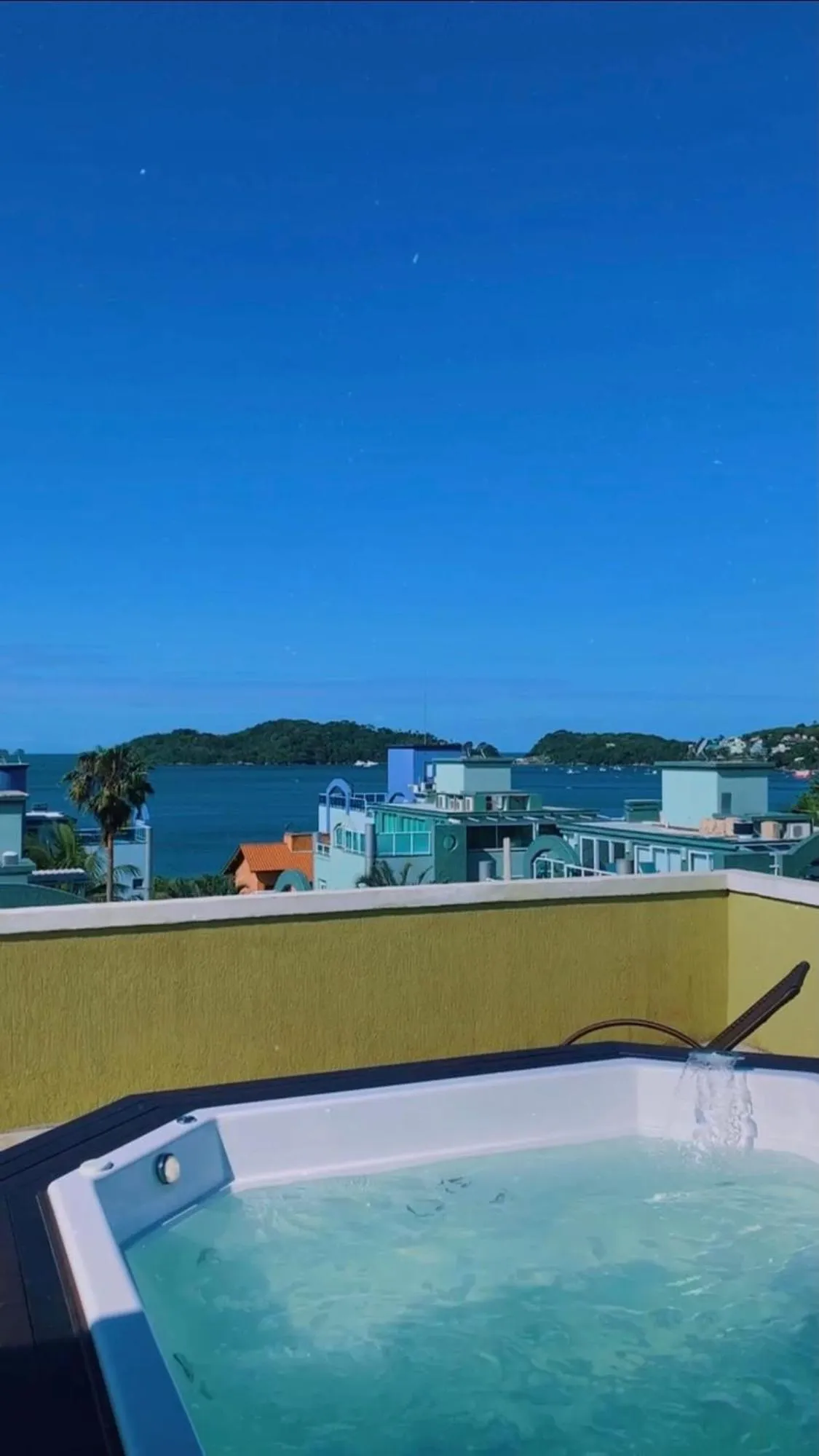 Hot Tub in Pousada Brisa do Mar