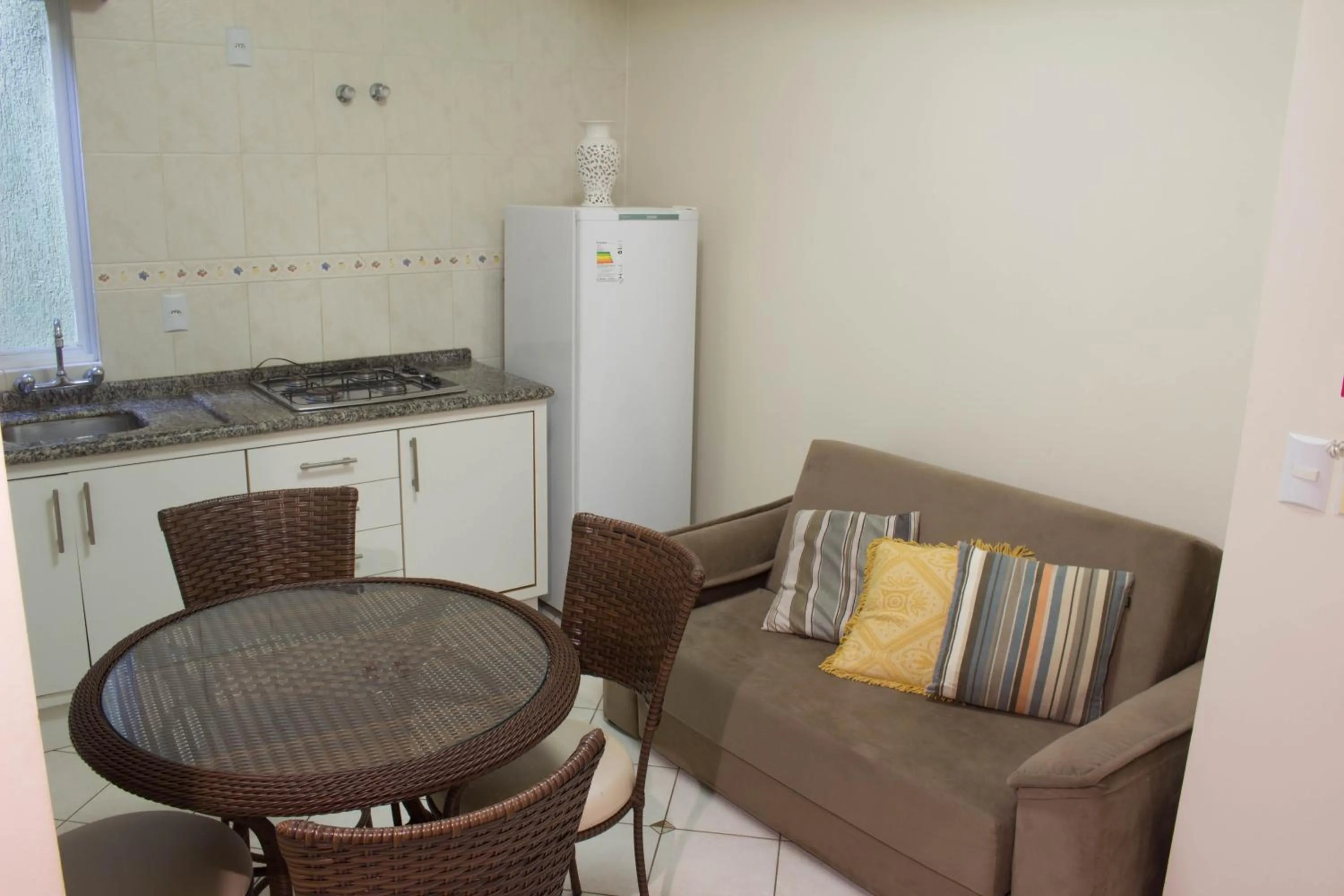 Kitchen or kitchenette in Pousada Brisa do Mar